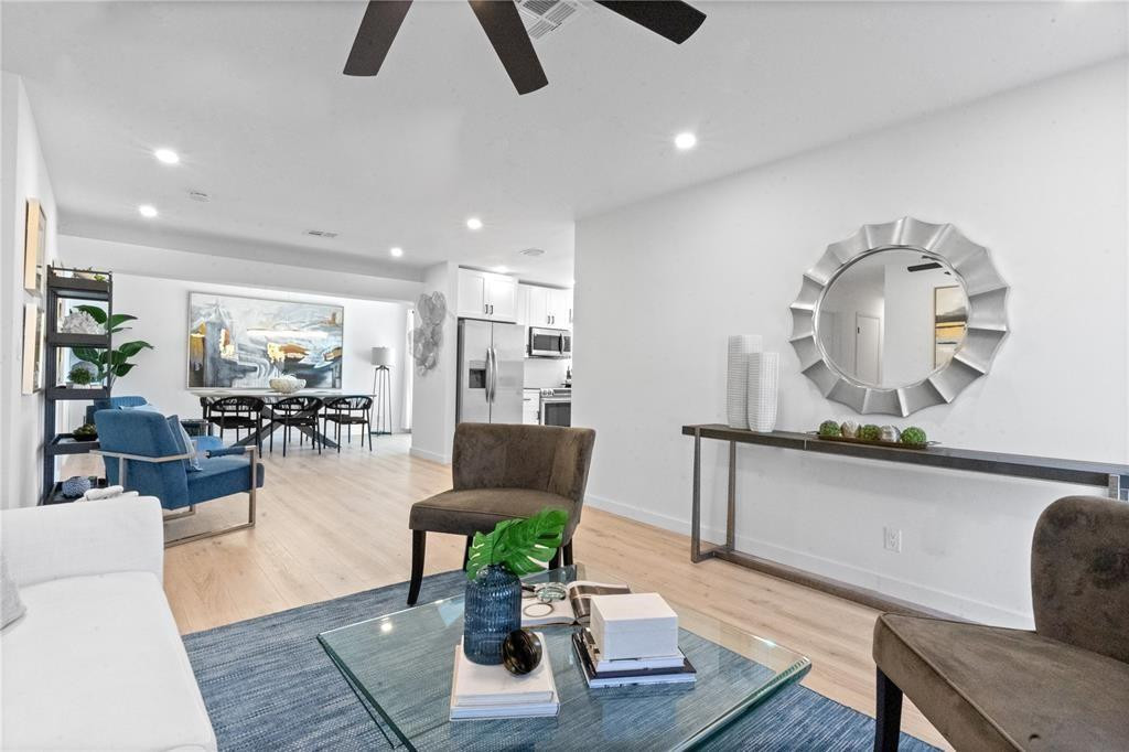 48 SE 7th Hollywood, FL 33004