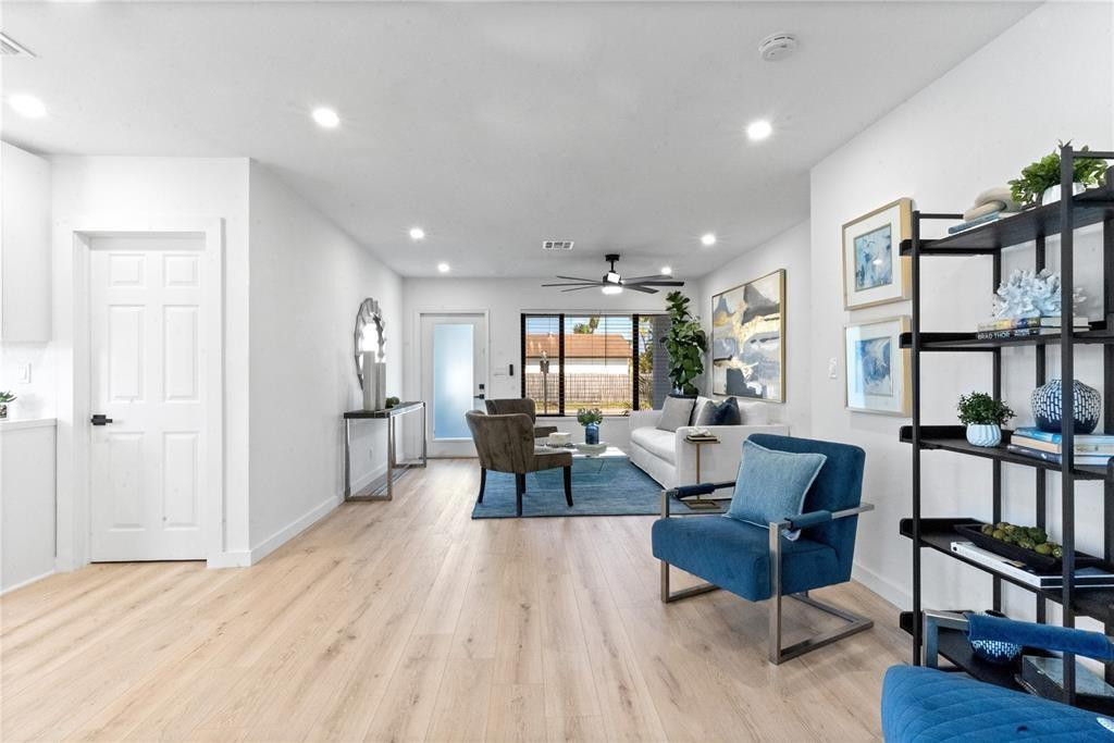 48 SE 7th Hollywood, FL 33004