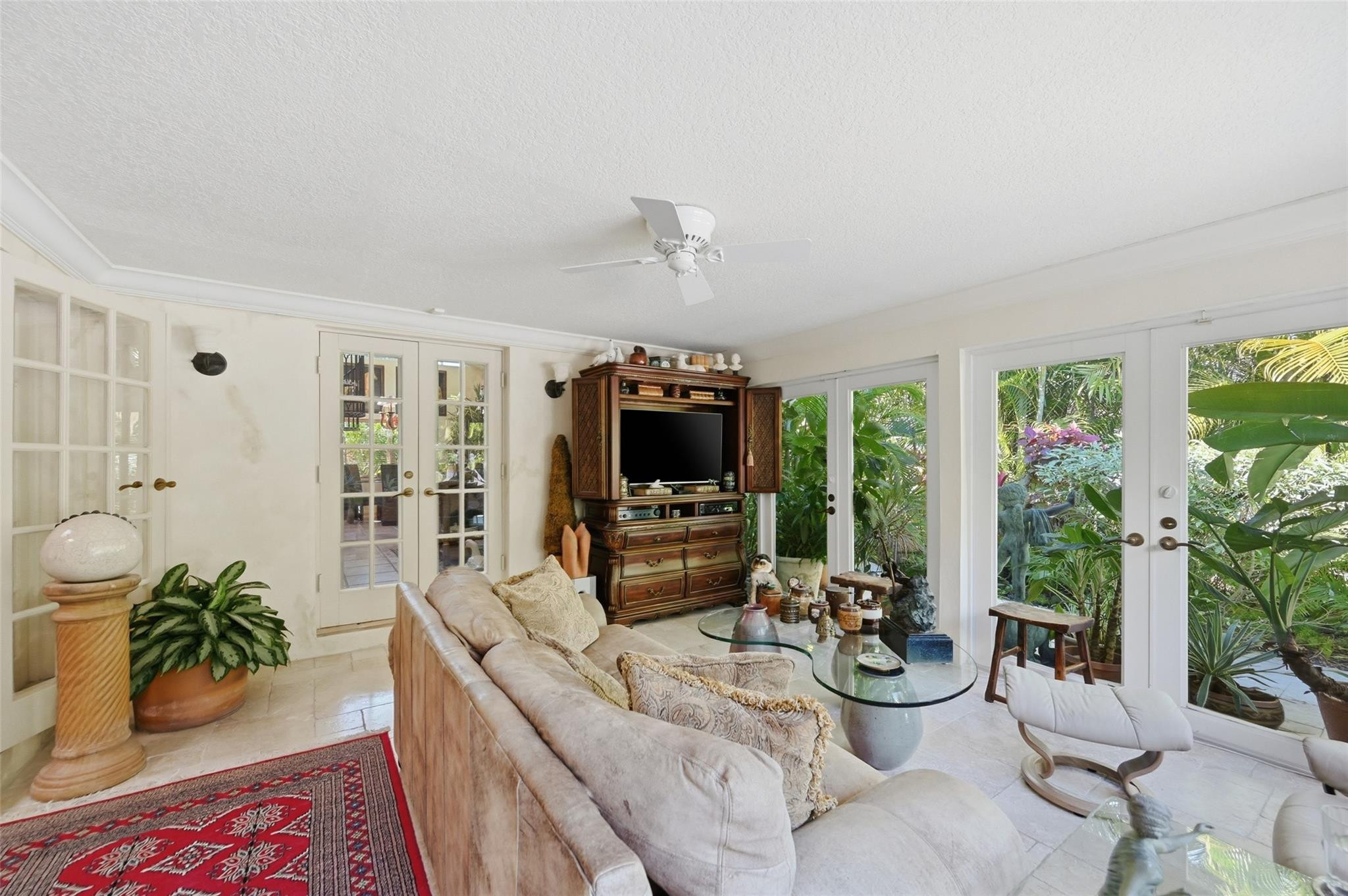 2525 NE 21st Fort Lauderdale, FL 33305