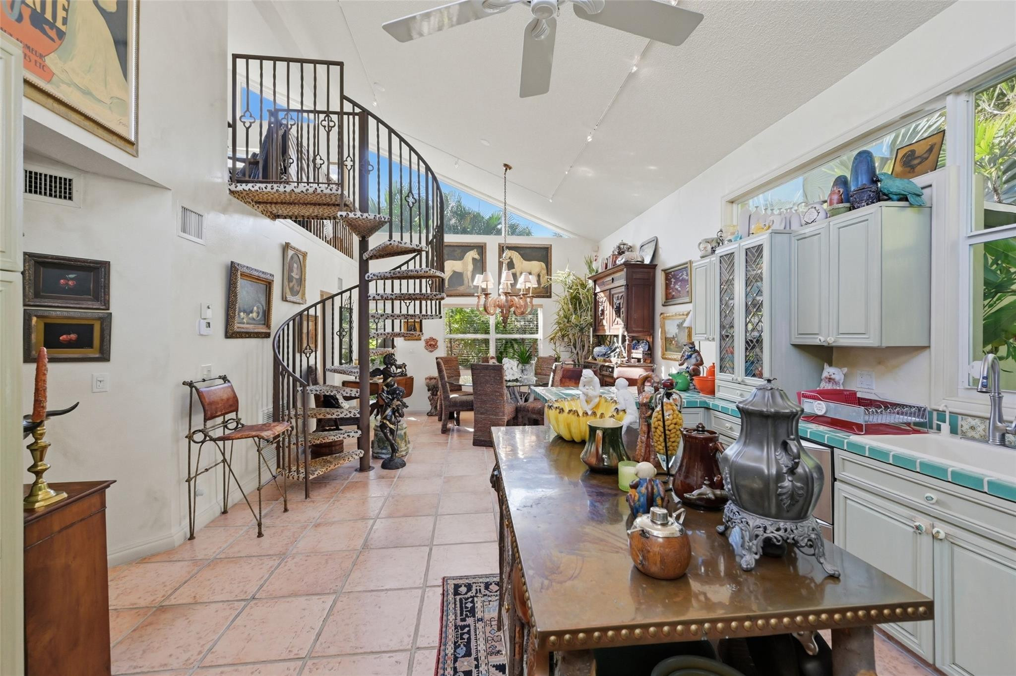 2525 NE 21st Fort Lauderdale, FL 33305