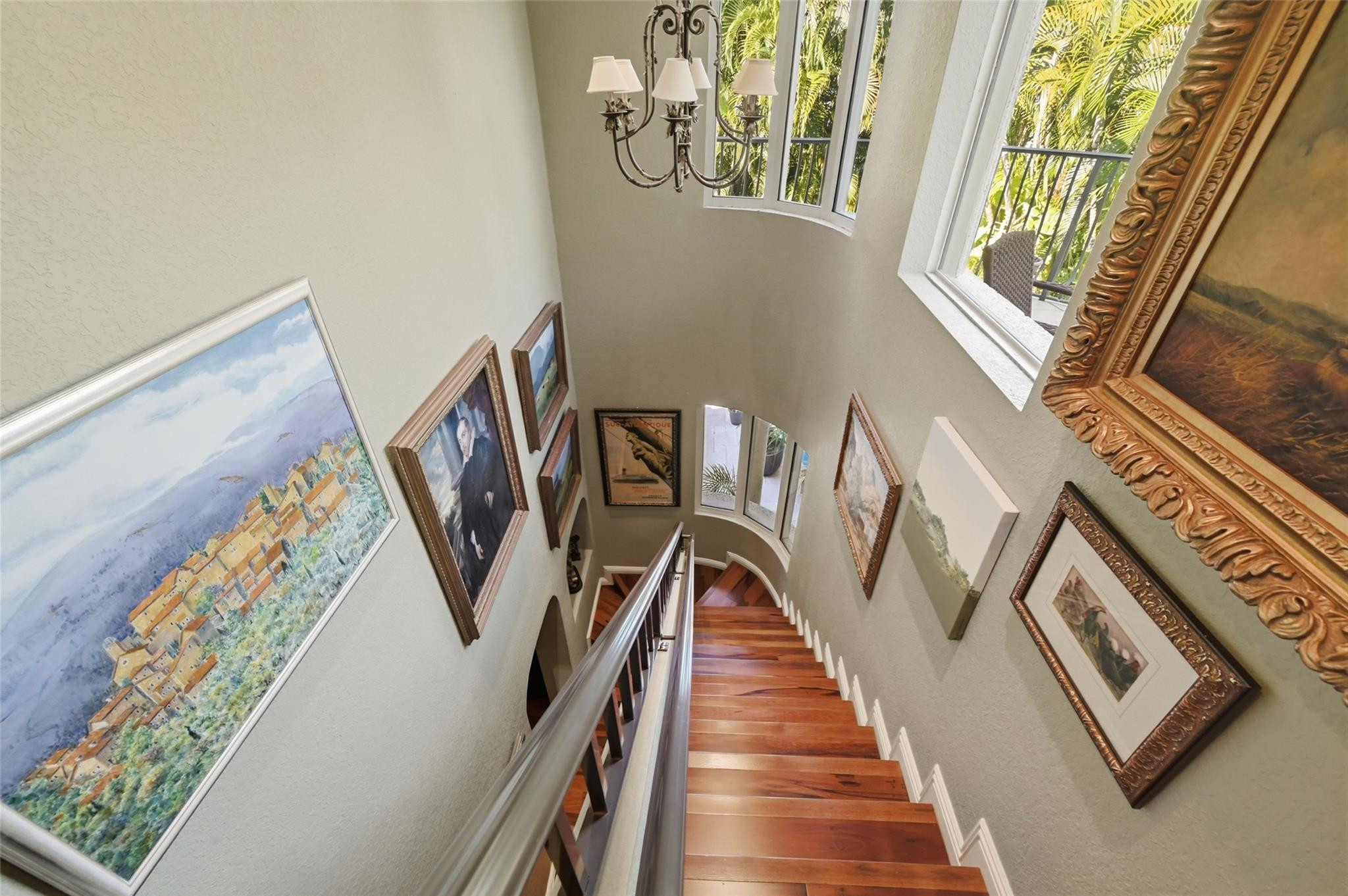 2525 NE 21st Fort Lauderdale, FL 33305