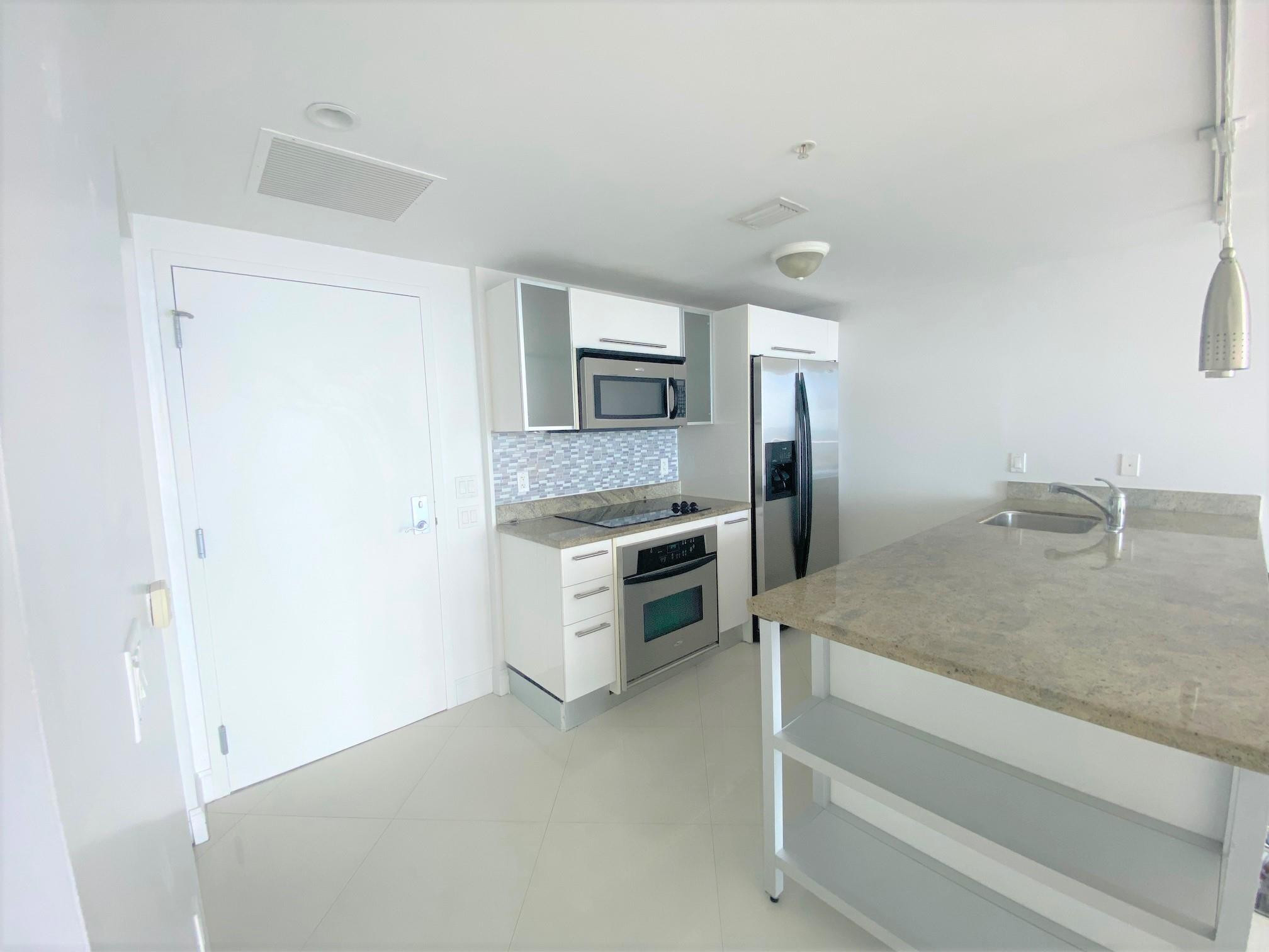 image Latitude on the River1