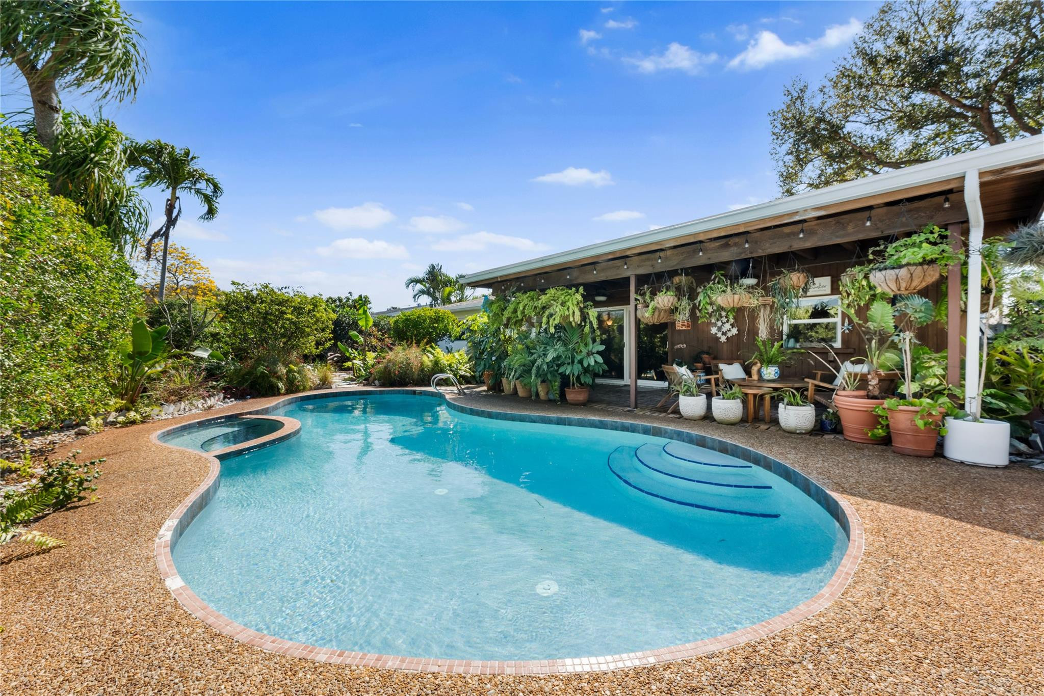 3141 NW 68th Fort Lauderdale, FL 33309