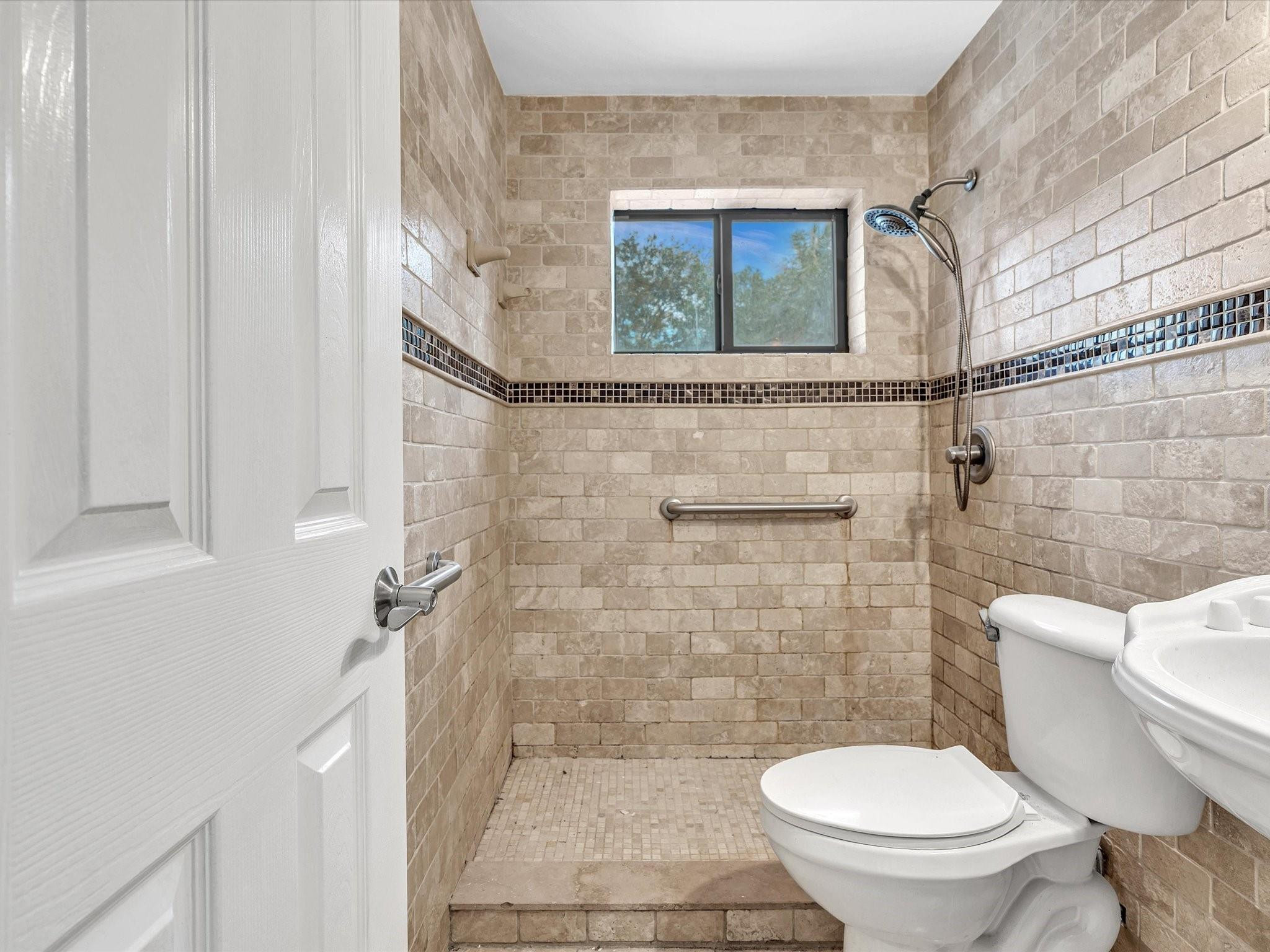 2340 SW 42nd Fort Lauderdale, FL 33317