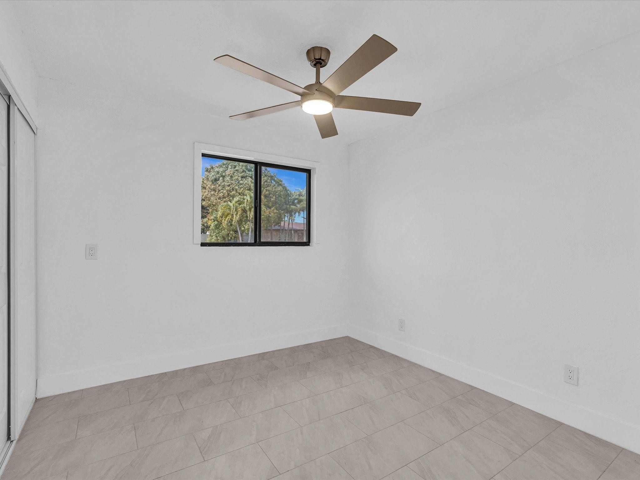 2340 SW 42nd Fort Lauderdale, FL 33317