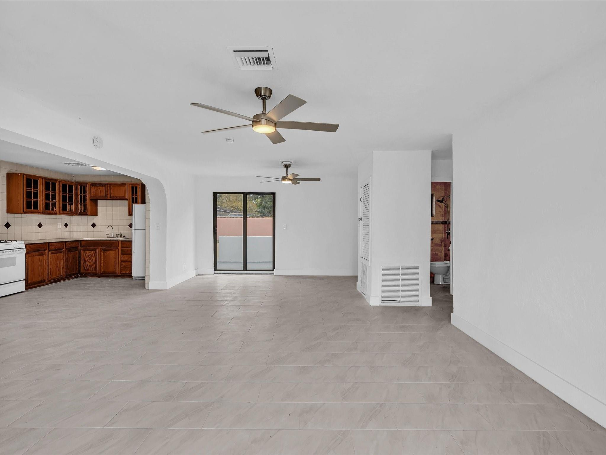 2340 SW 42nd Fort Lauderdale, FL 33317