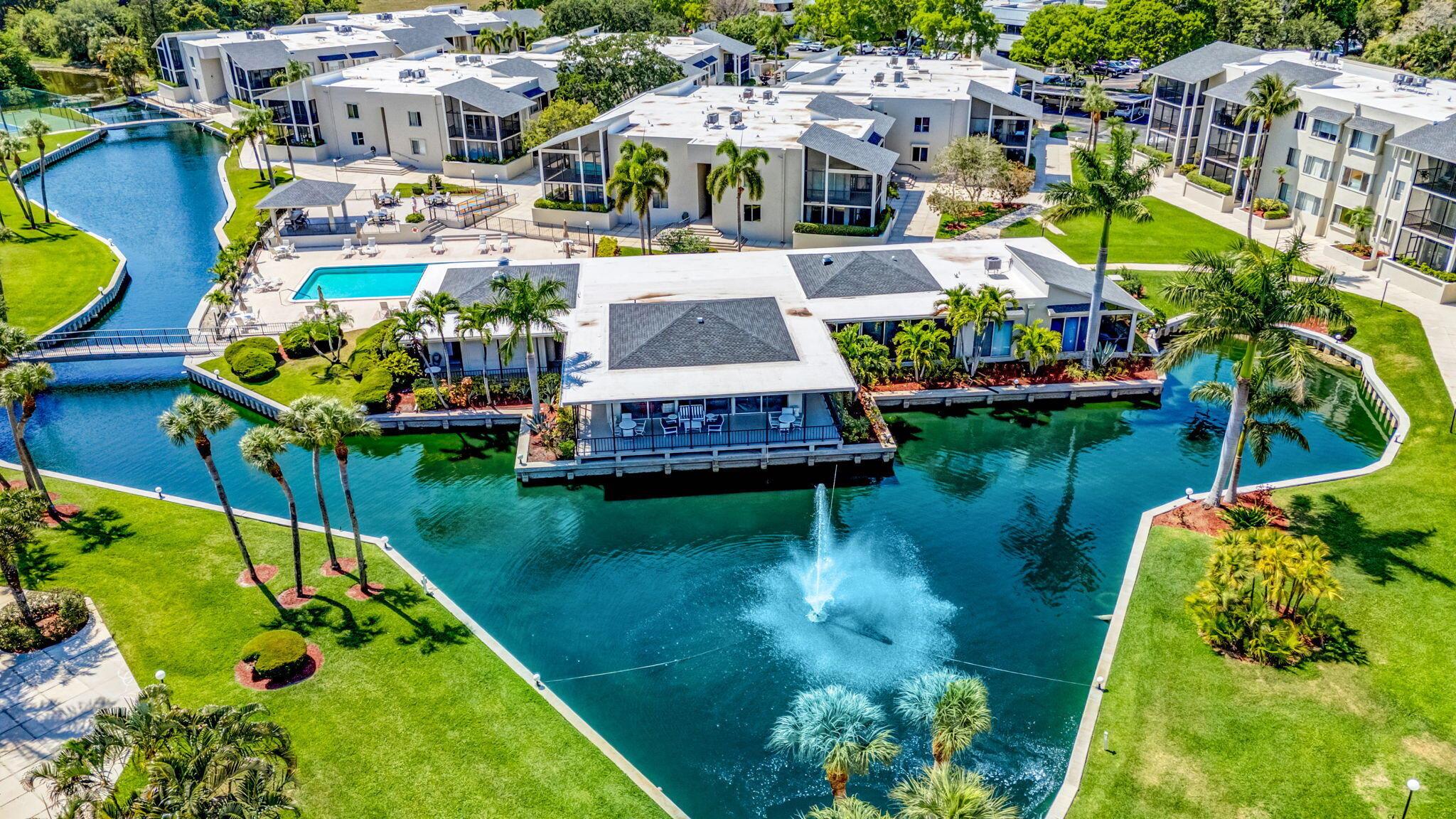 11811 Avenue Of The Pga #2-2c