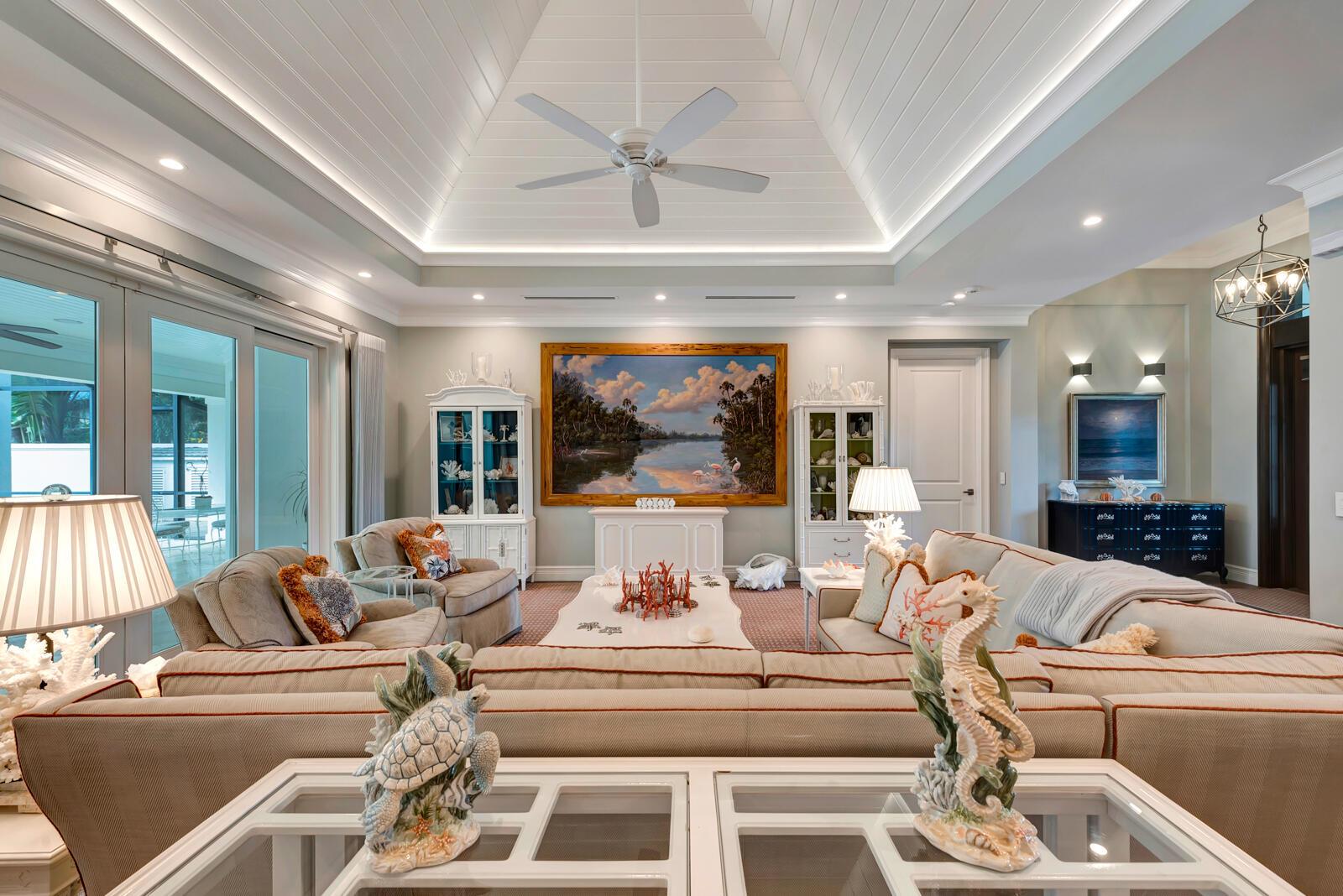 544 Live Oak Rd Vero Beach, FL 32963