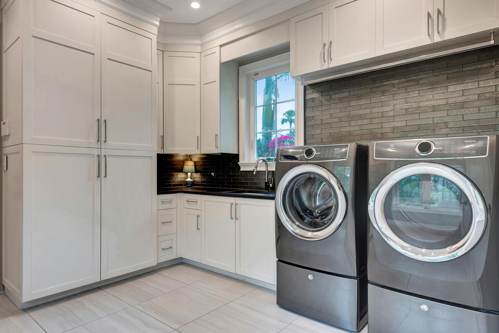 544 Live Oak Rd Vero Beach, FL 32963