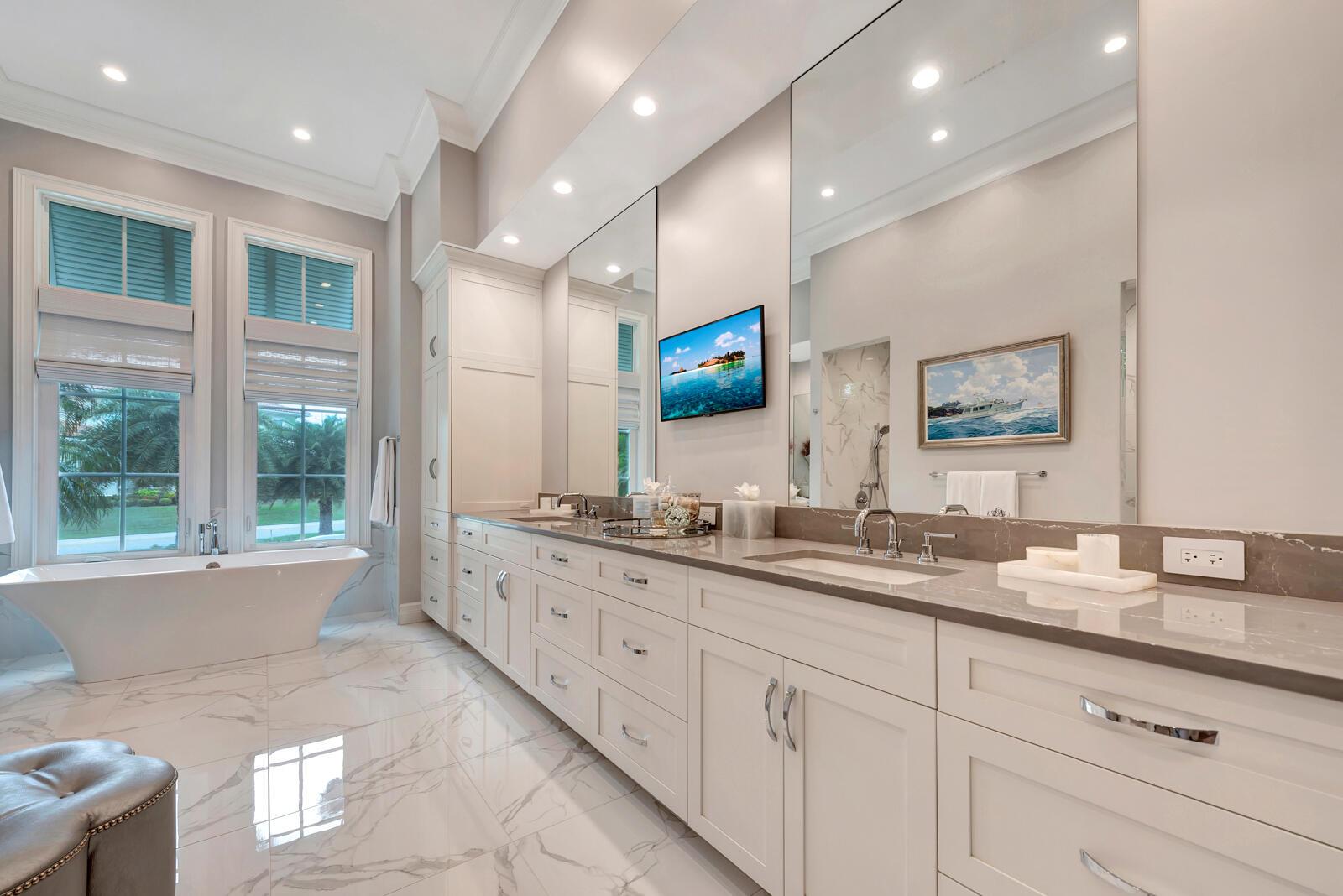 544 Live Oak Rd Vero Beach, FL 32963