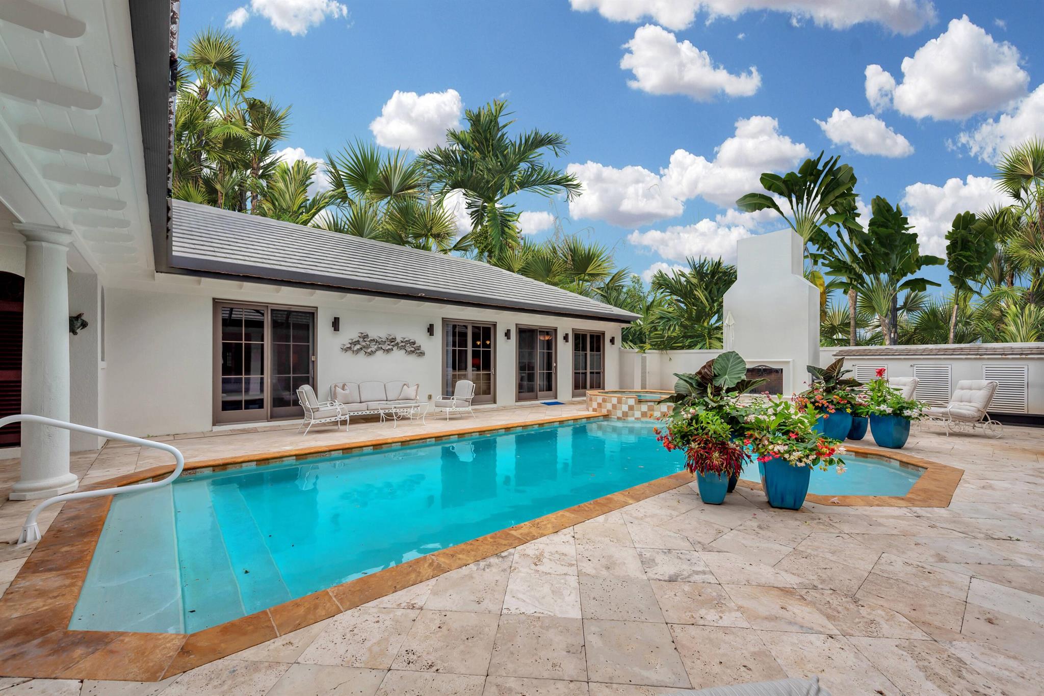 544 Live Oak Rd Vero Beach, FL 32963