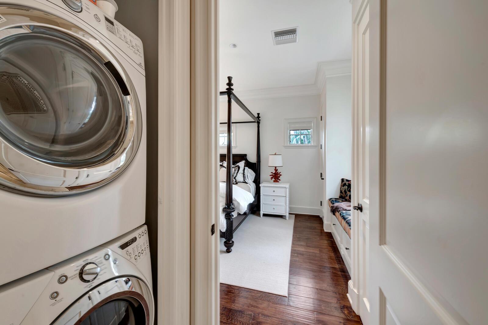 544 Live Oak Rd Vero Beach, FL 32963