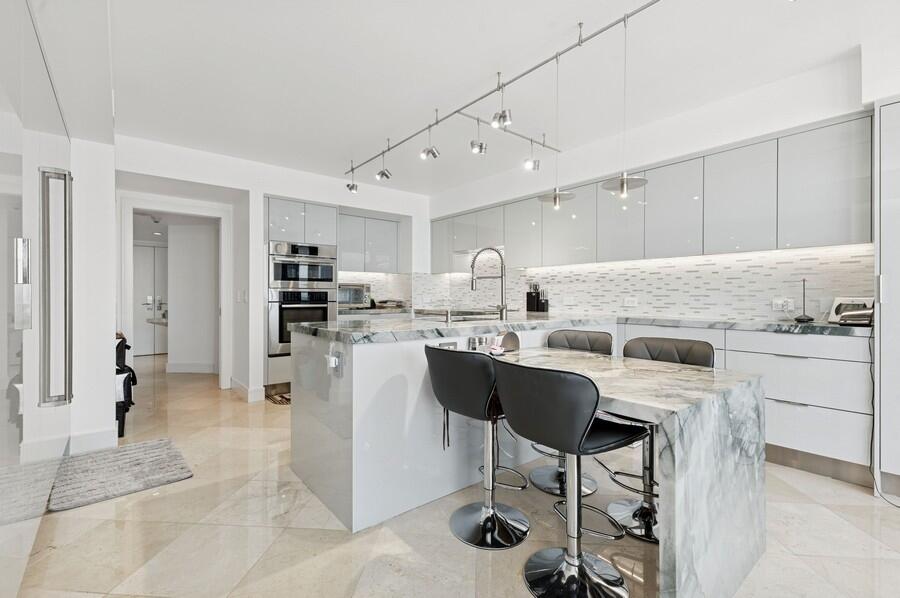 1400 S Ocean #1004 Boca Raton, FL 33432