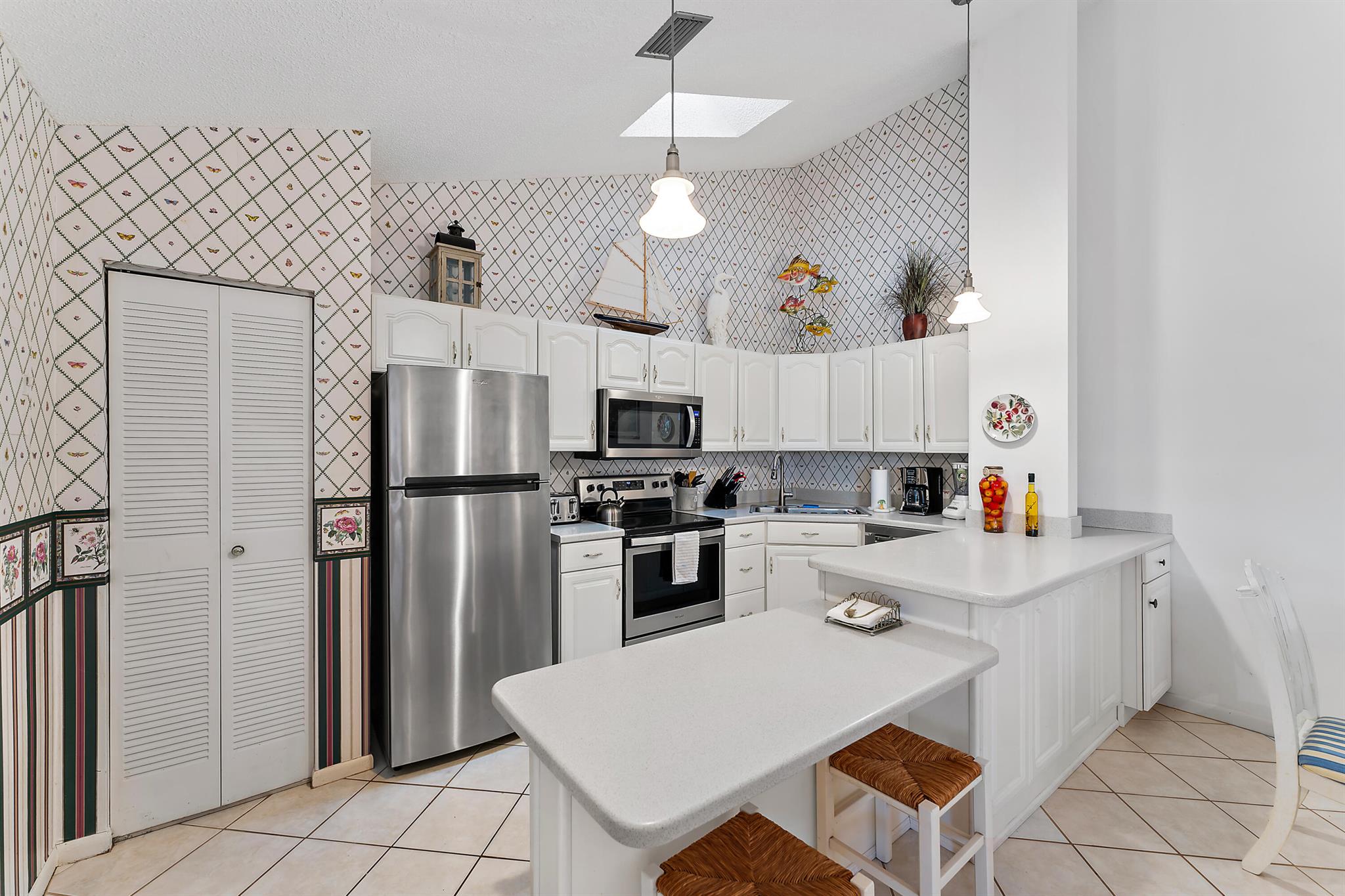 1801 S Us Hwy 1 #9d Jupiter, FL 33477