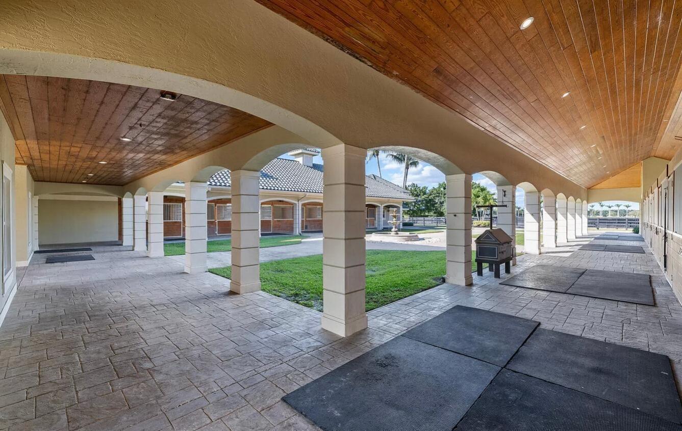 4591 South Rd Wellington, FL 33414