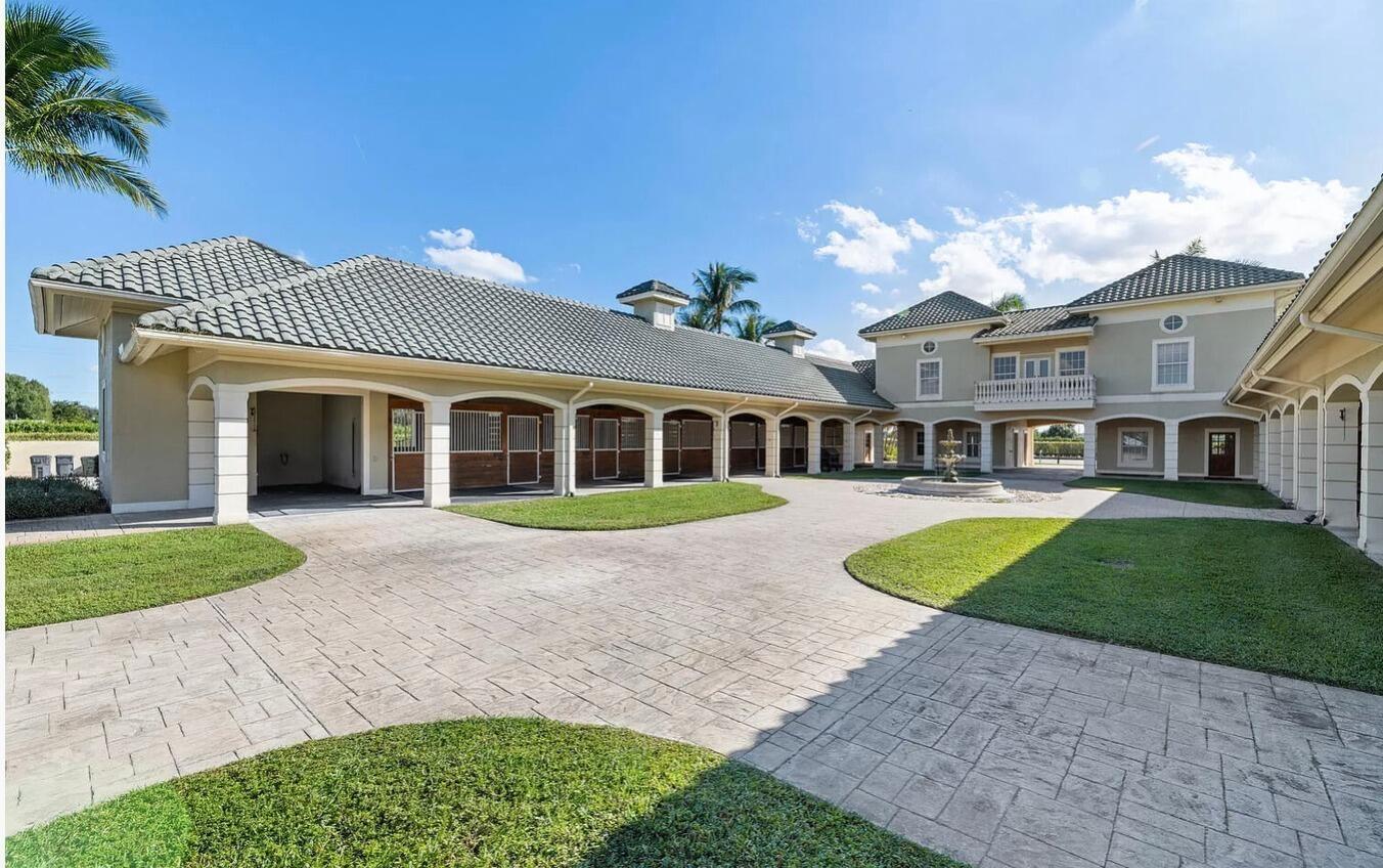 4591 South Rd Wellington, FL 33414