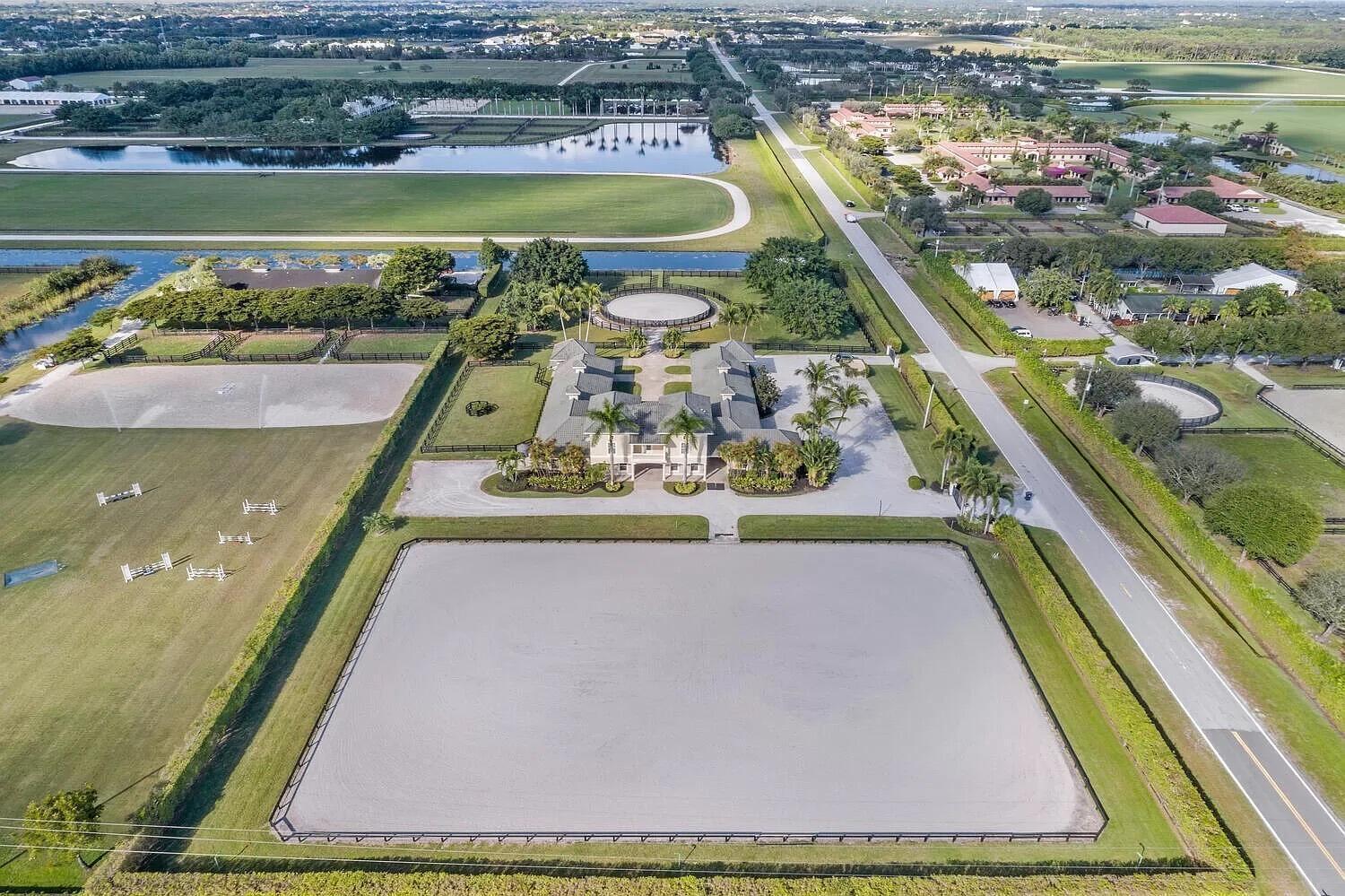 4591 South Rd Wellington, FL 33414