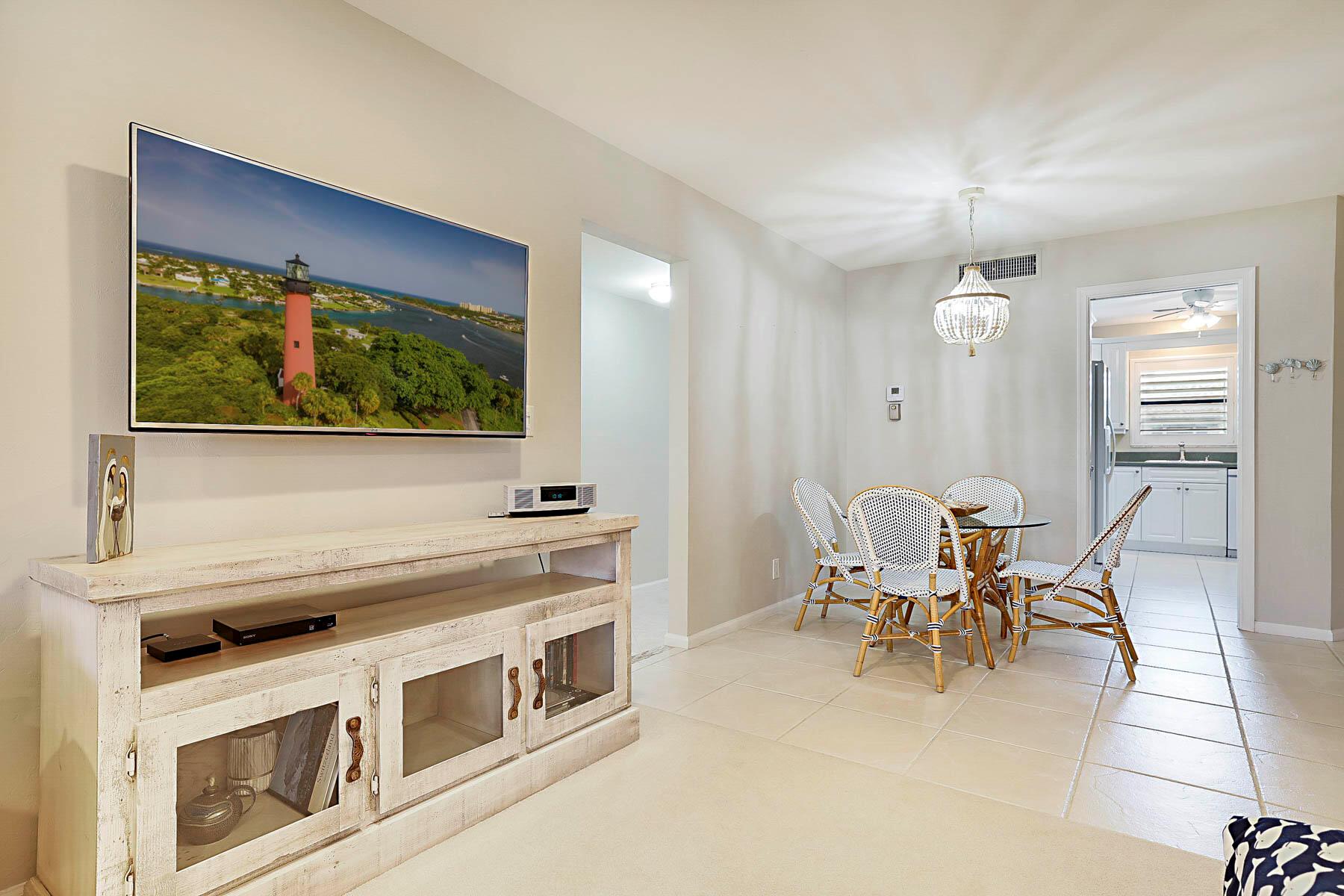 755 Saturn St #F203 Jupiter, FL 33477