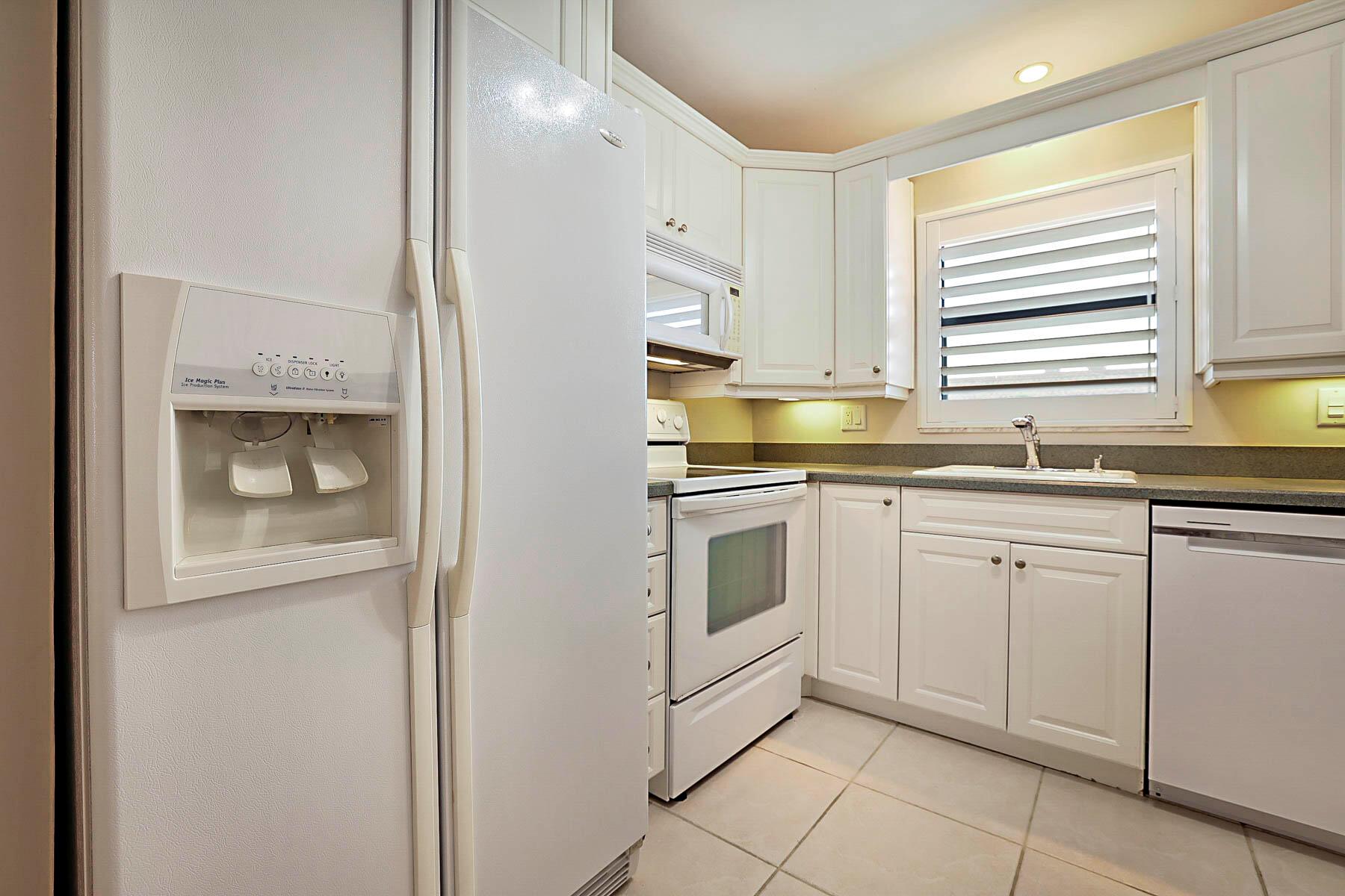 755 Saturn St #F203 Jupiter, FL 33477