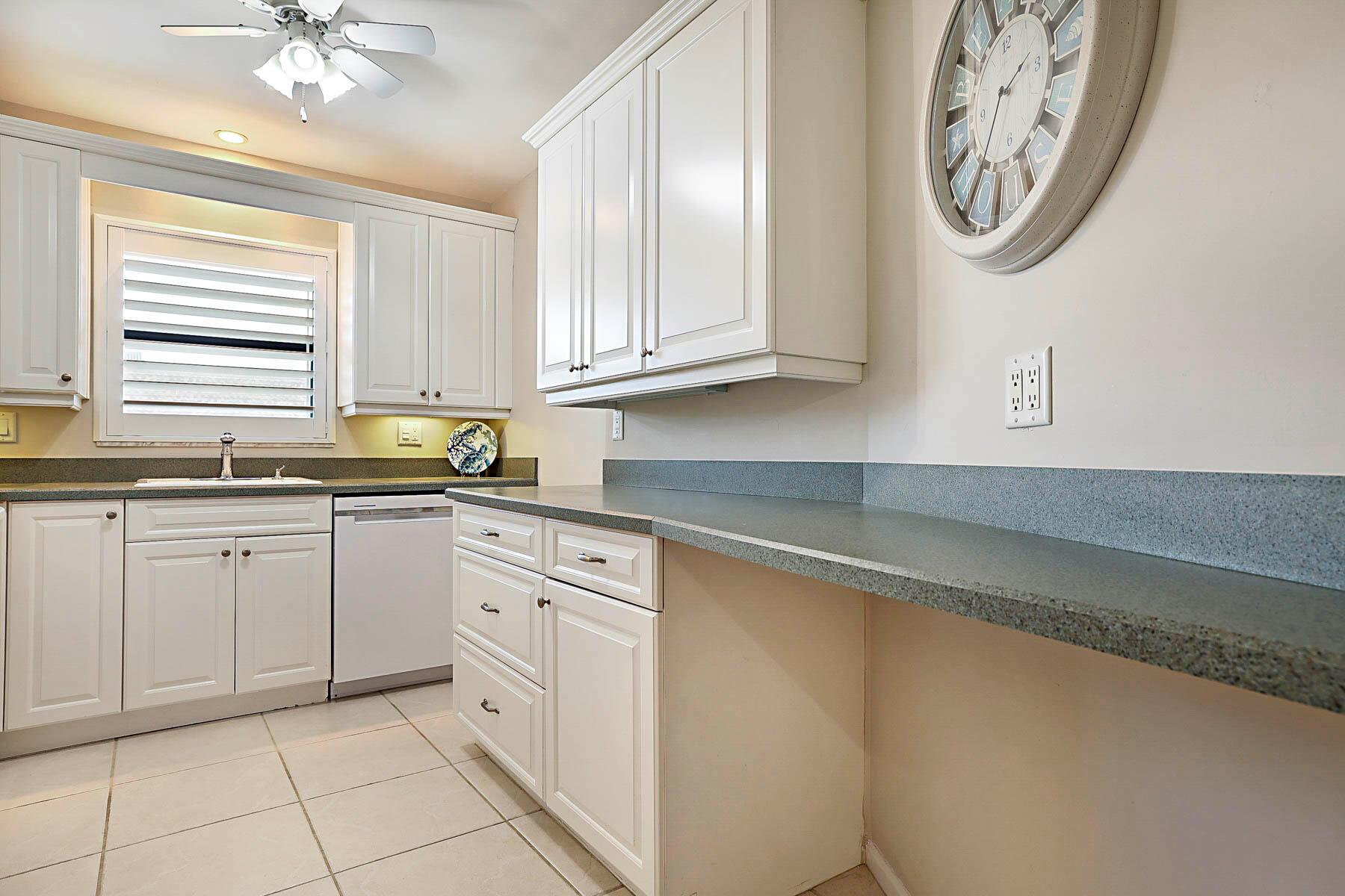 755 Saturn St #F203 Jupiter, FL 33477