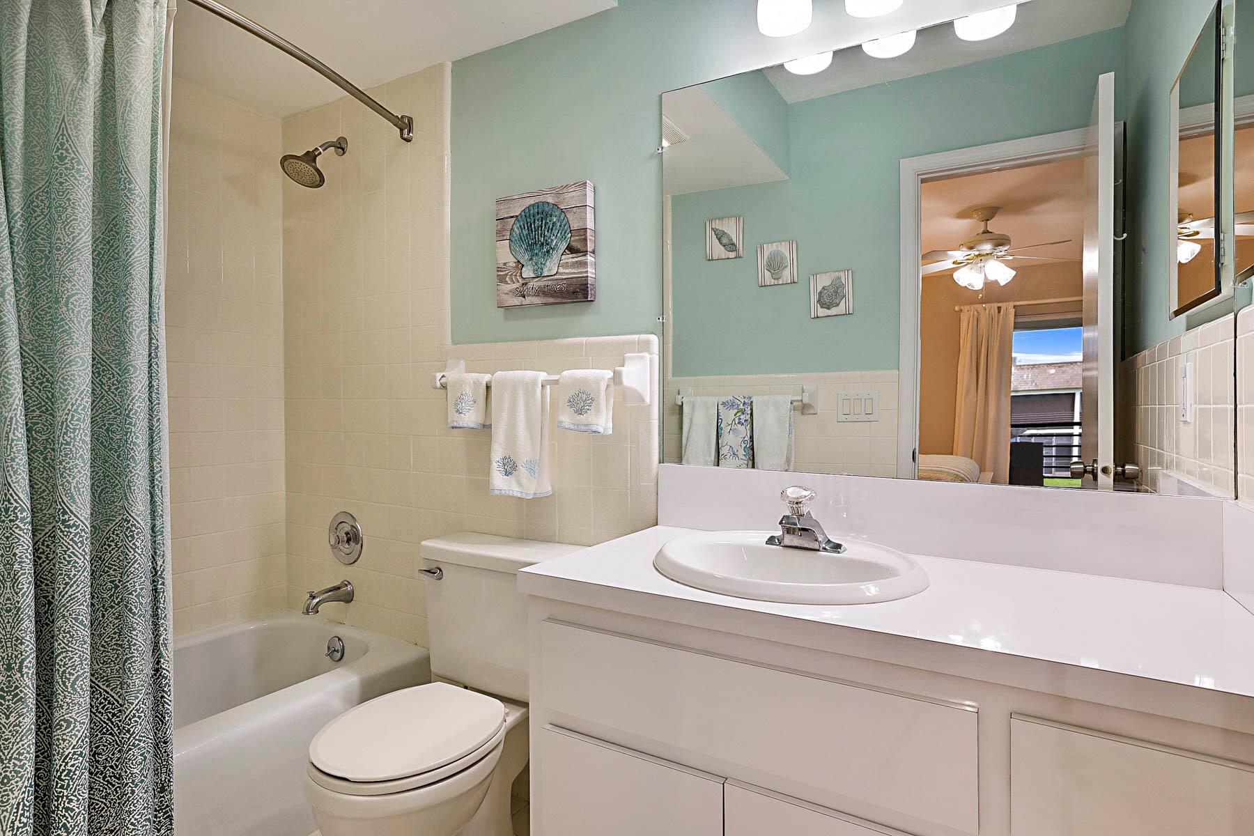 755 Saturn St #F203 Jupiter, FL 33477