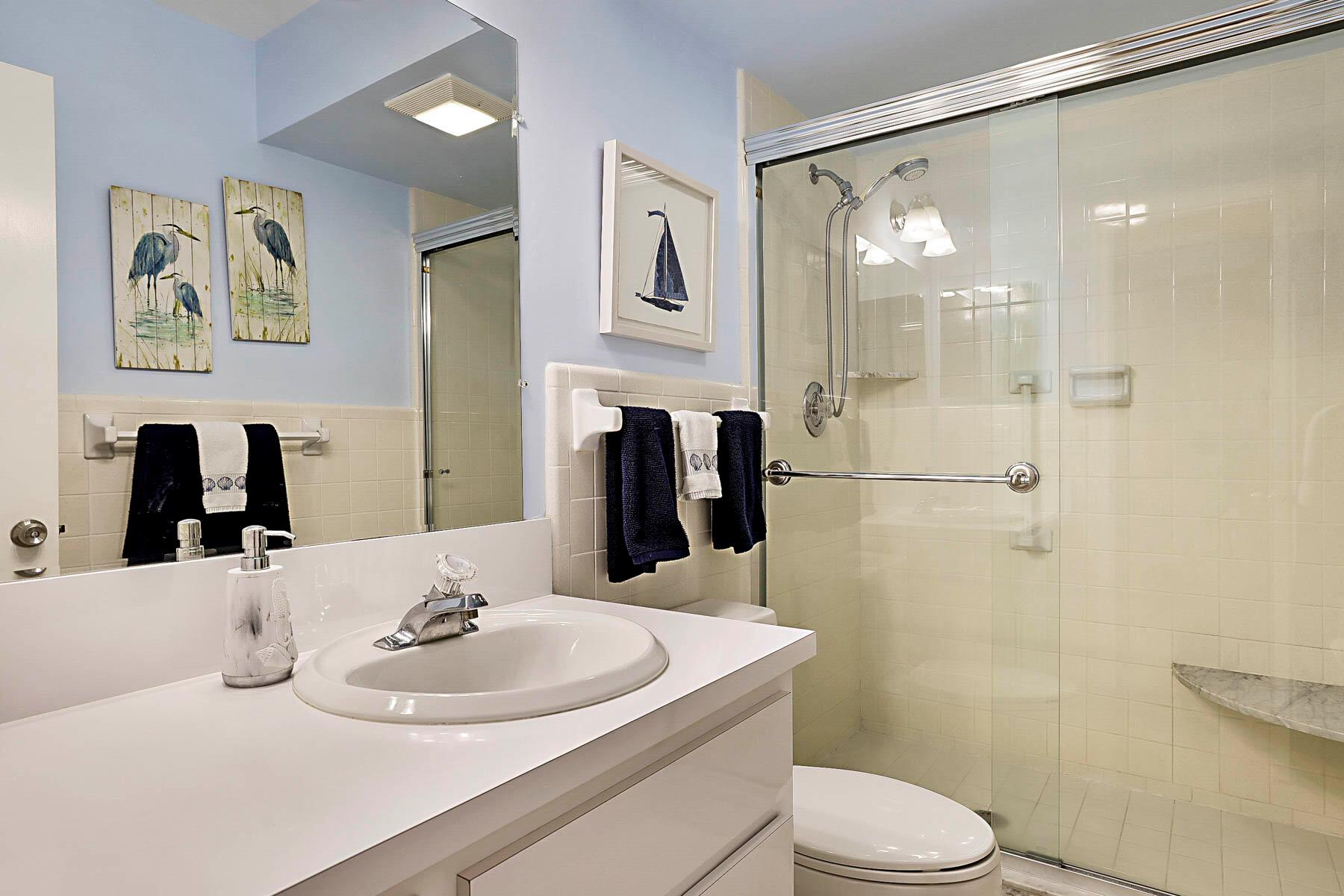 755 Saturn St #F203 Jupiter, FL 33477