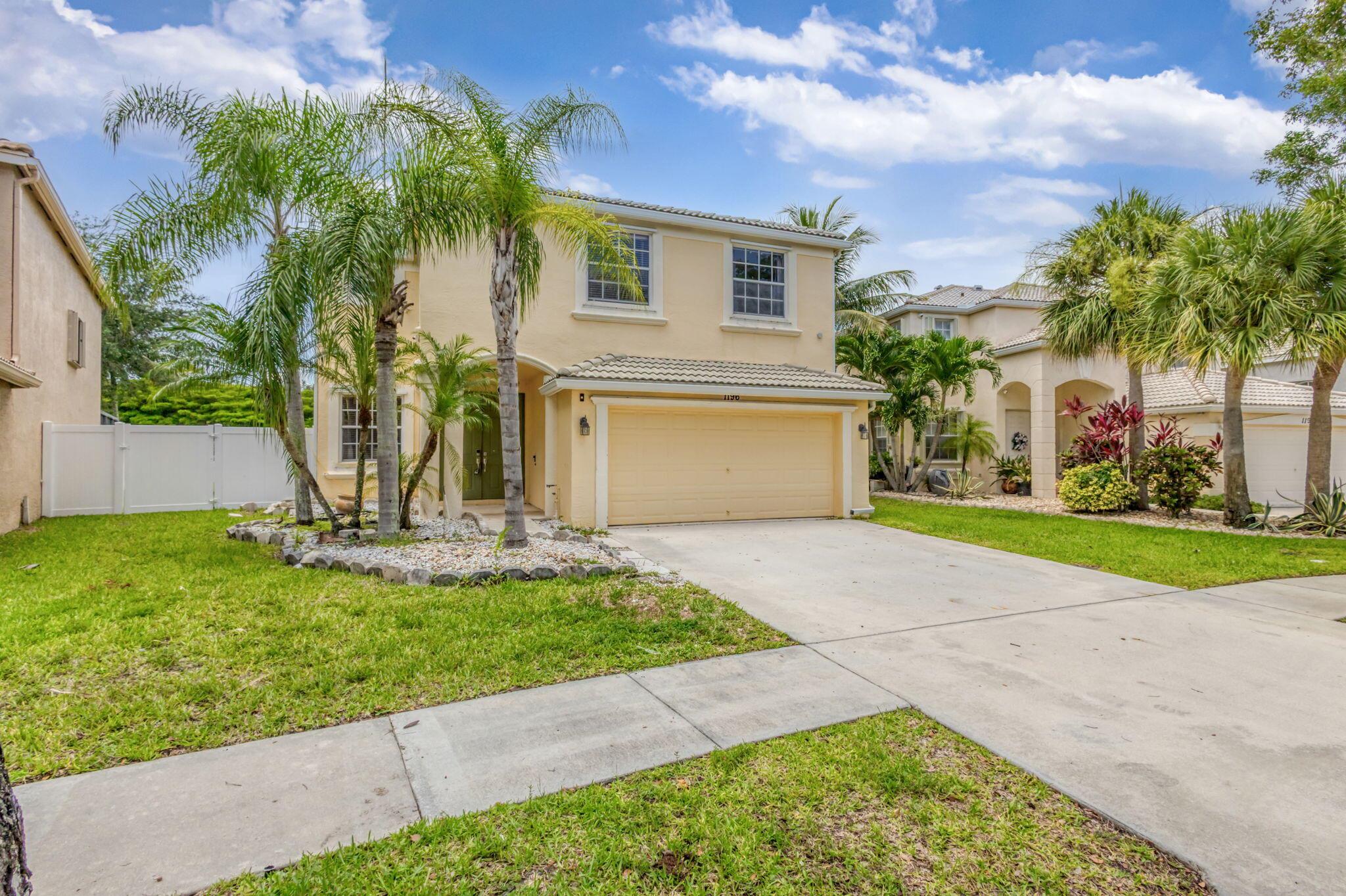 1196 Oakwater Dr