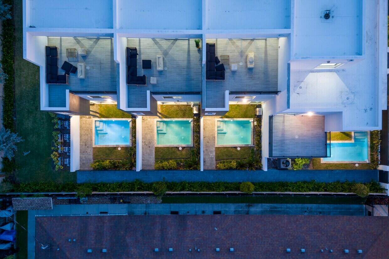 1220 NE 15th Ave Fort Lauderdale, FL 33304