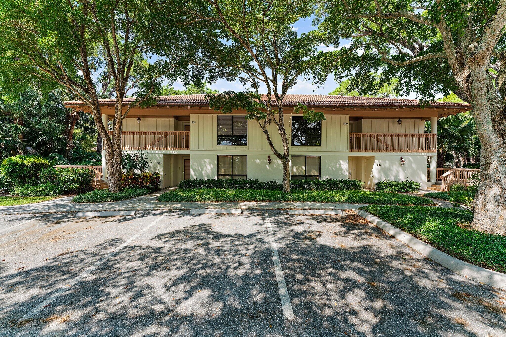 527 Brackenwood Pl