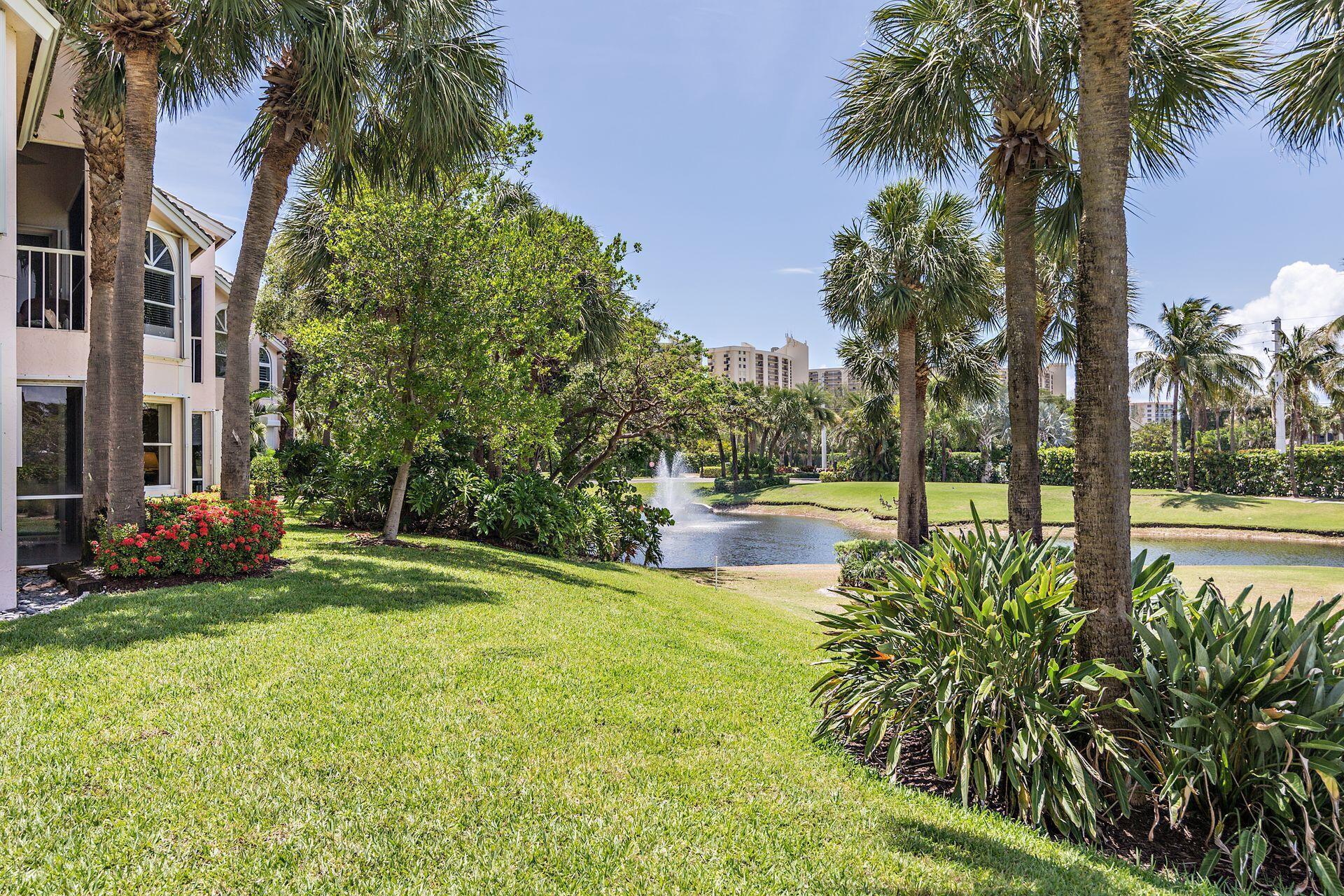 2601 Fairway Dr Jupiter, FL 33477