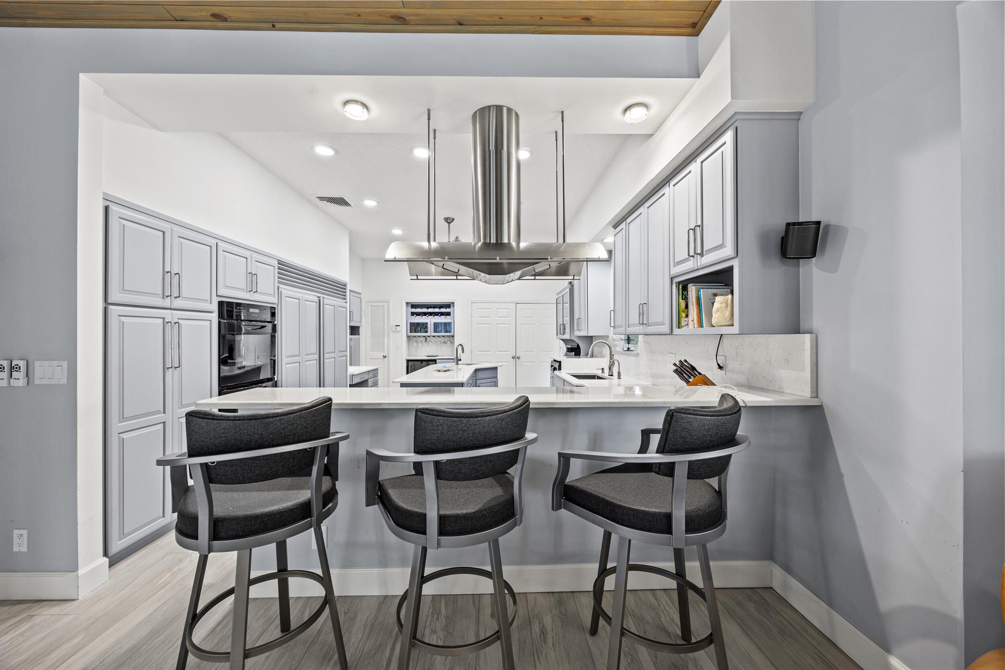 77 N Beach Rd Jupiter Island, FL 33455