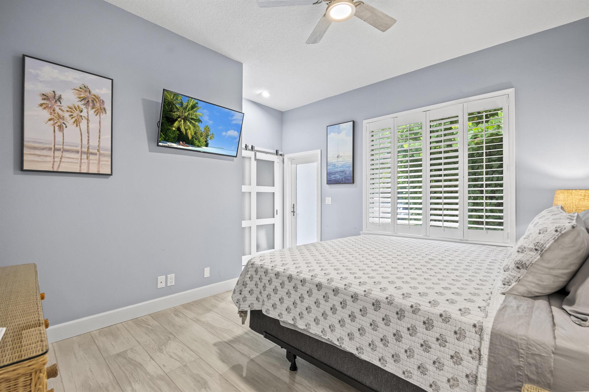 77 N Beach Rd Jupiter Island, FL 33455