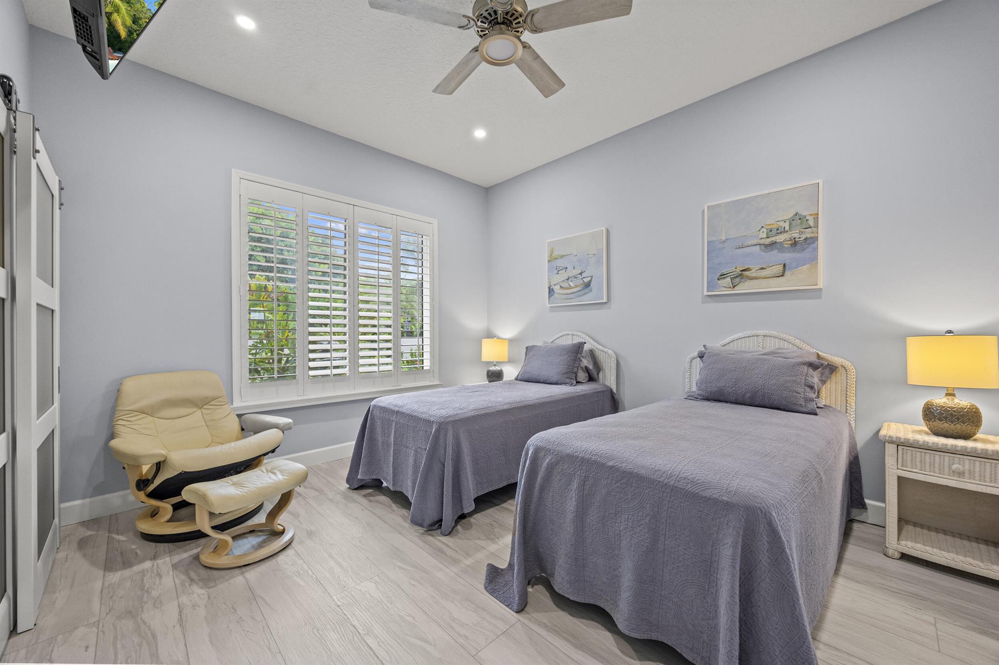 77 N Beach Rd Jupiter Island, FL 33455