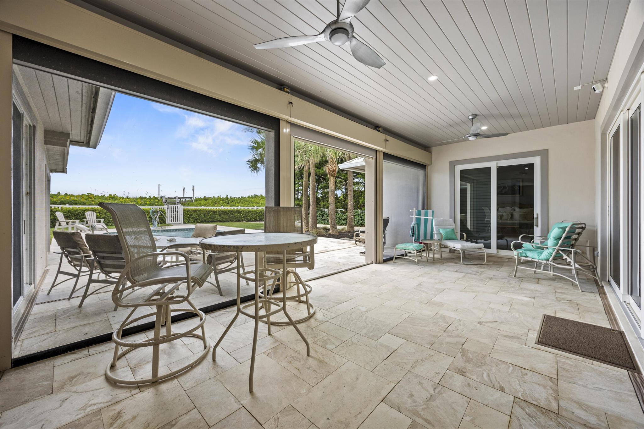 77 N Beach Rd Jupiter Island, FL 33455