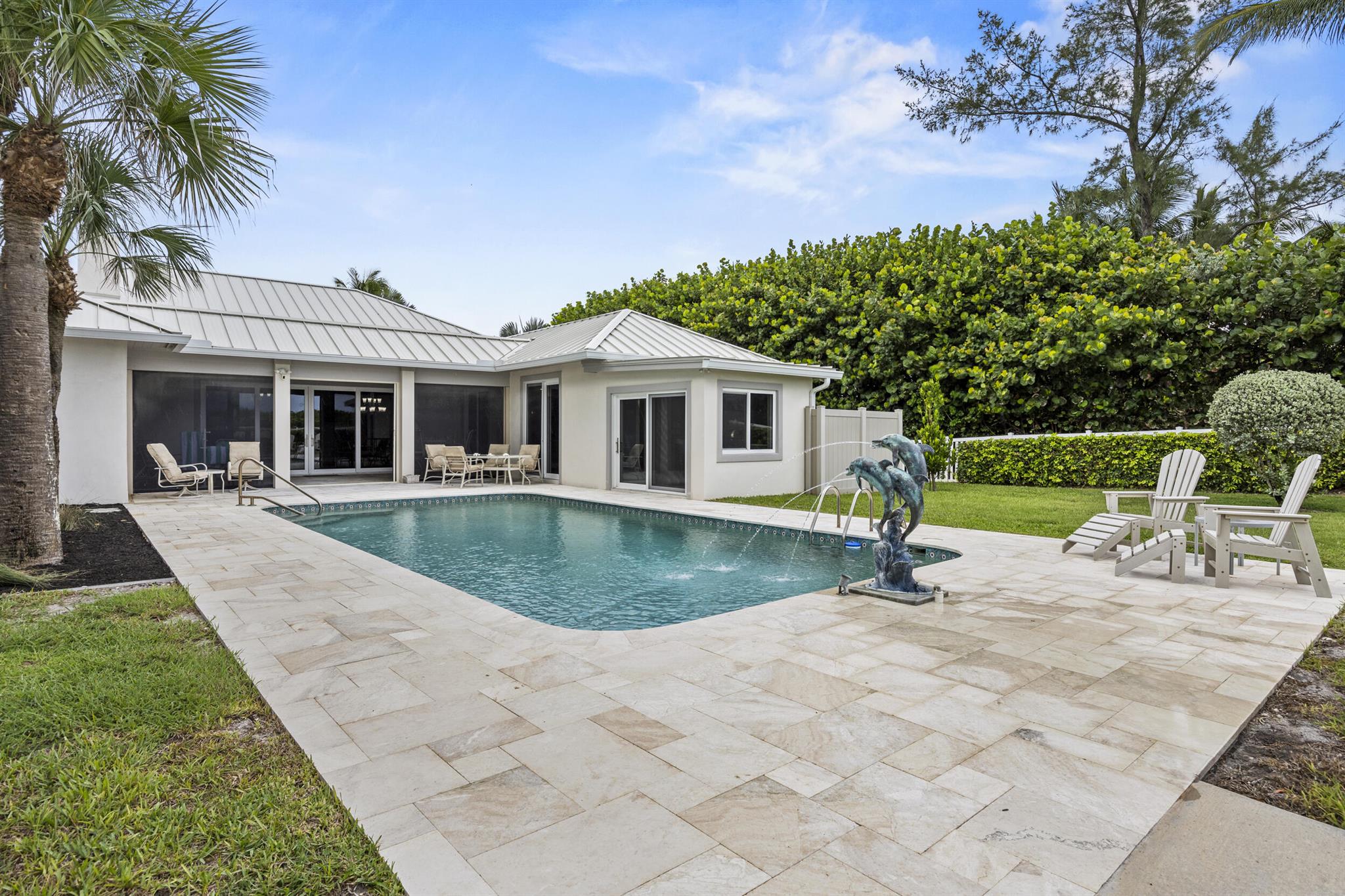 77 N Beach Rd Jupiter Island, FL 33455