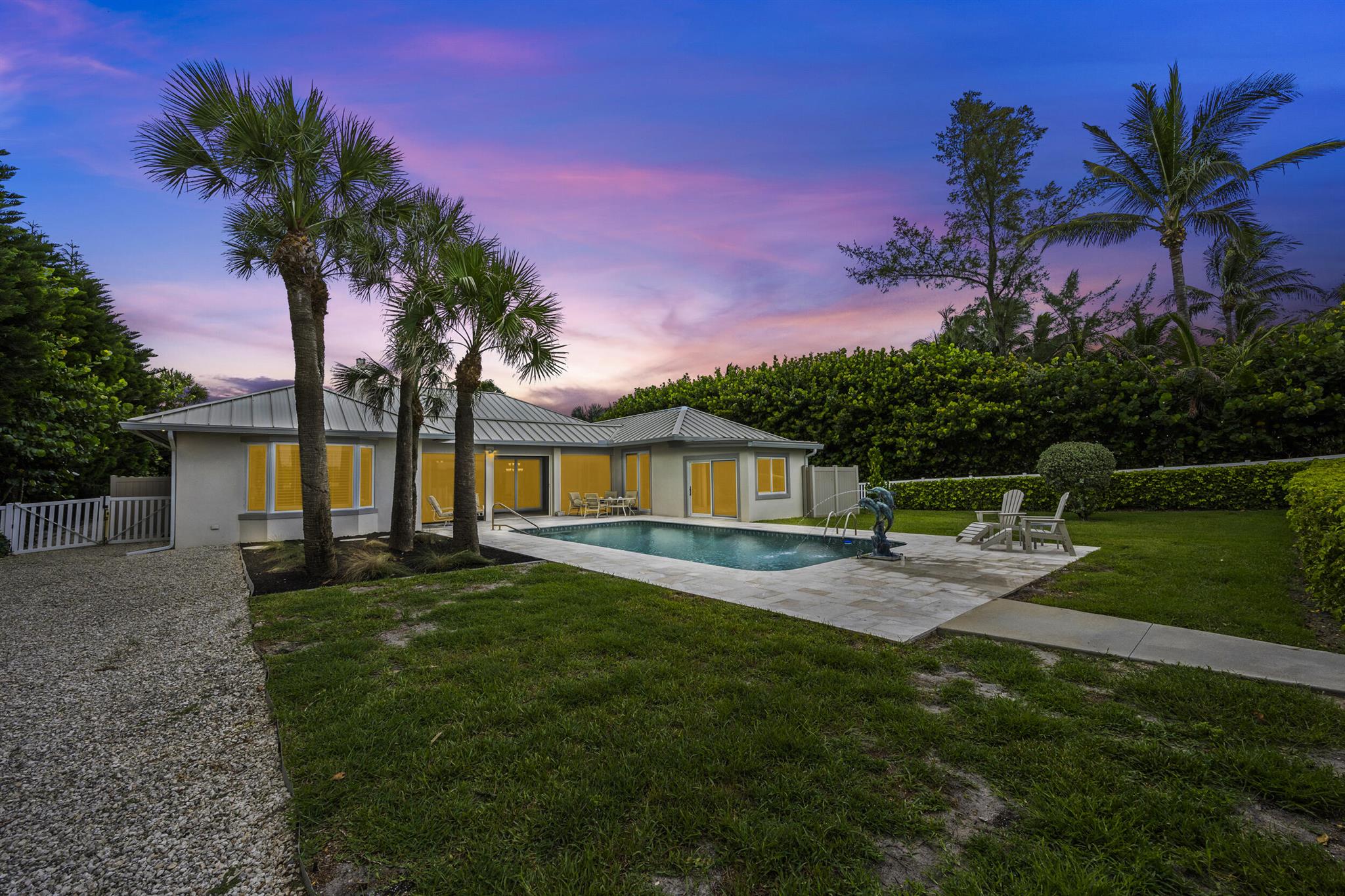 77 N Beach Rd Jupiter Island, FL 33455