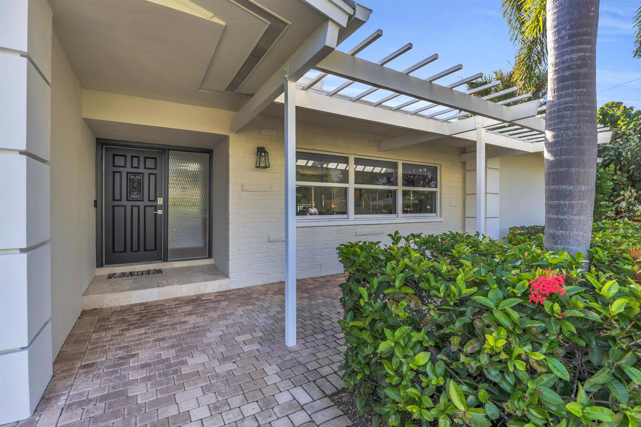 40 Pinetree Pl
