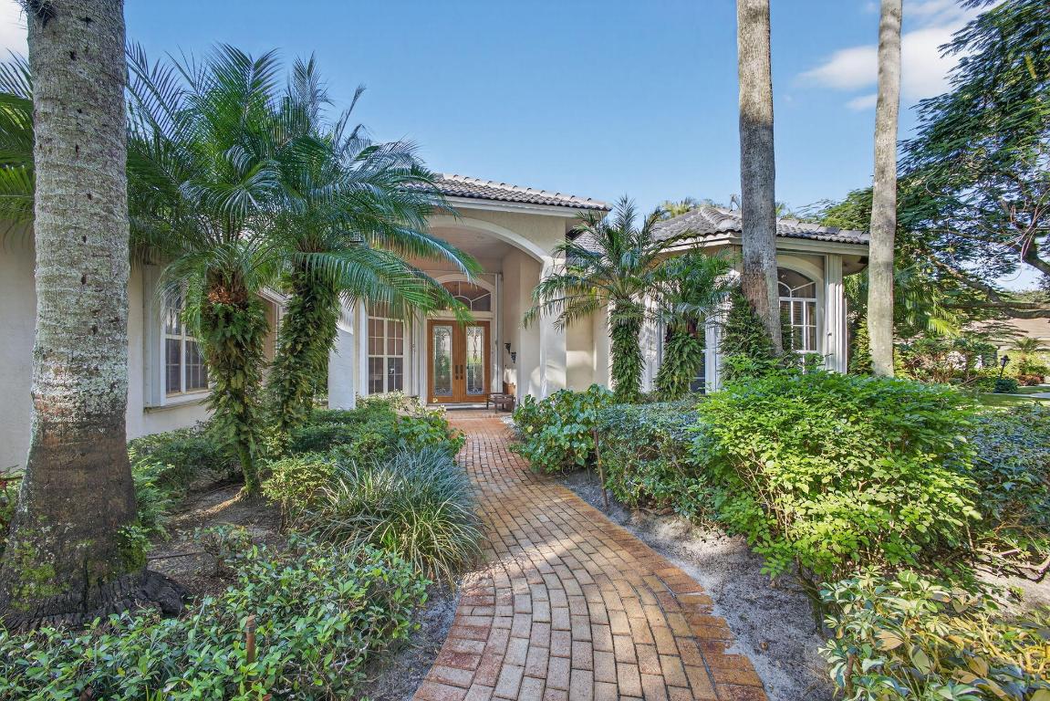 9923 SE Oak Tree Tequesta, FL 33469