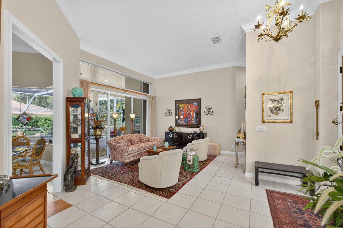 9923 SE Oak Tree Tequesta, FL 33469