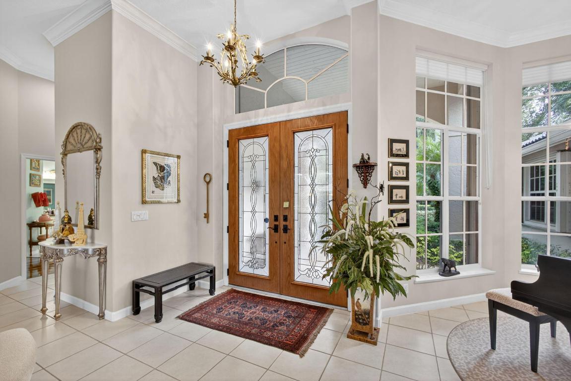 9923 SE Oak Tree Tequesta, FL 33469