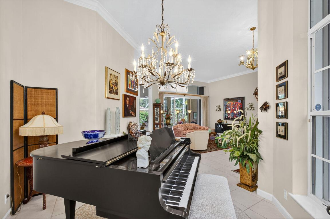 9923 SE Oak Tree Tequesta, FL 33469