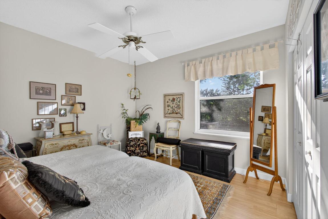 9923 SE Oak Tree Tequesta, FL 33469