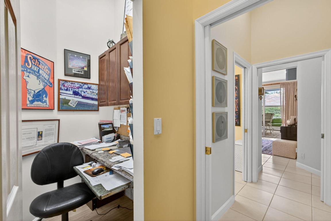 9923 SE Oak Tree Tequesta, FL 33469