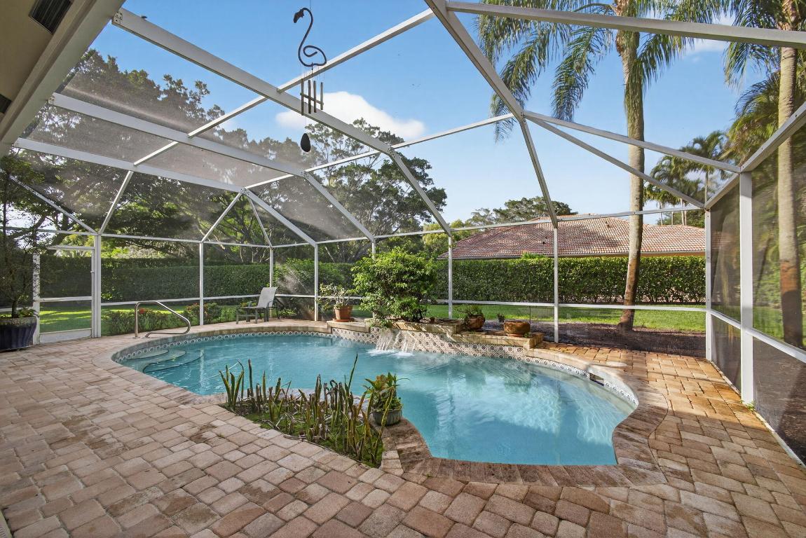 9923 SE Oak Tree Tequesta, FL 33469