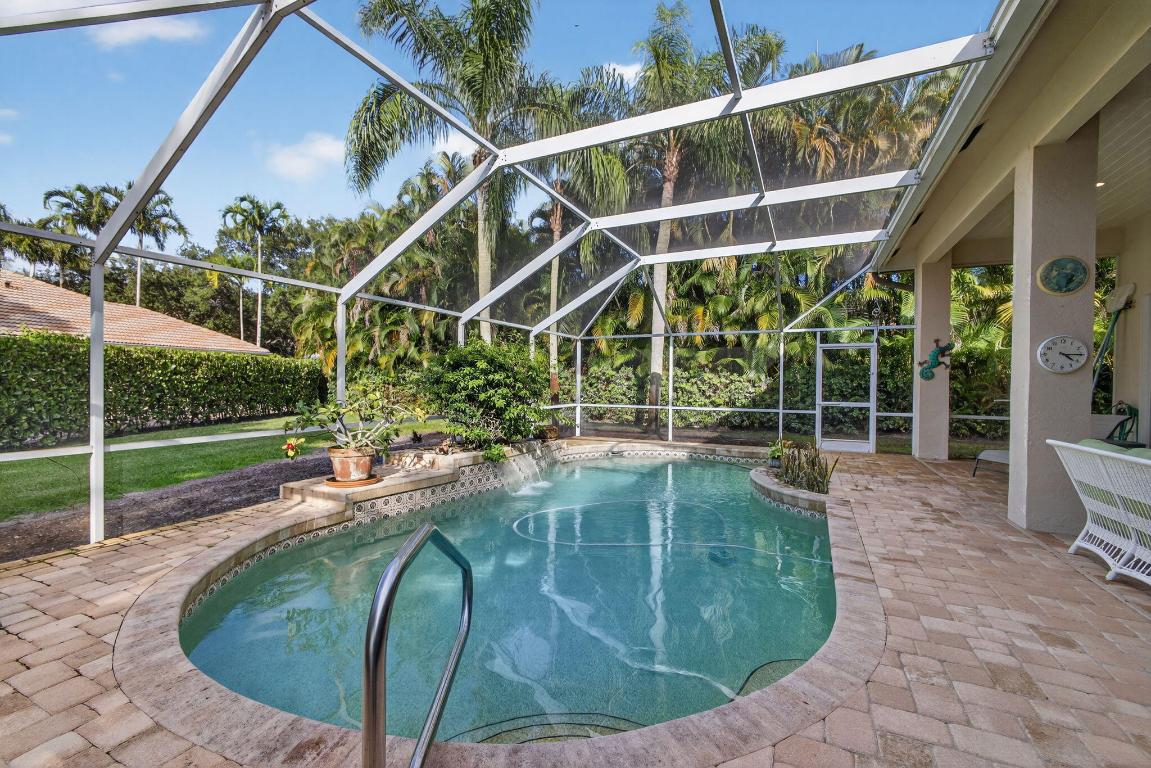 9923 SE Oak Tree Tequesta, FL 33469