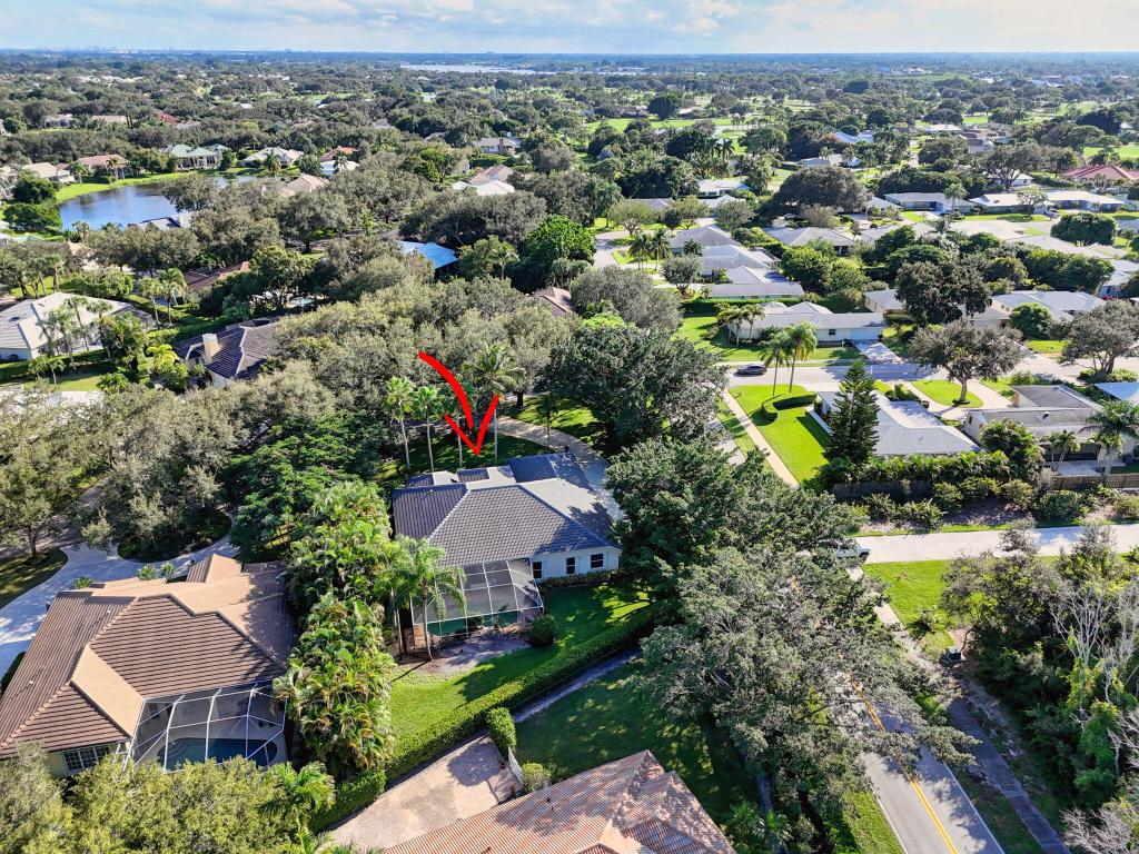 9923 SE Oak Tree Tequesta, FL 33469