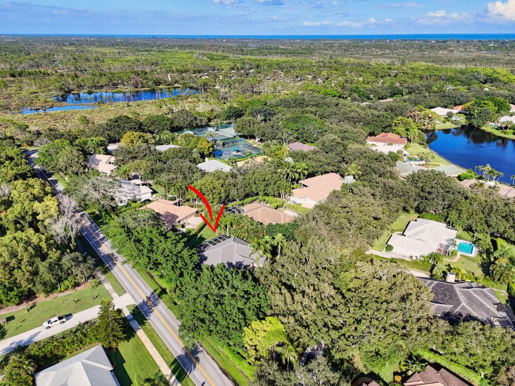 9923 SE Oak Tree Tequesta, FL 33469