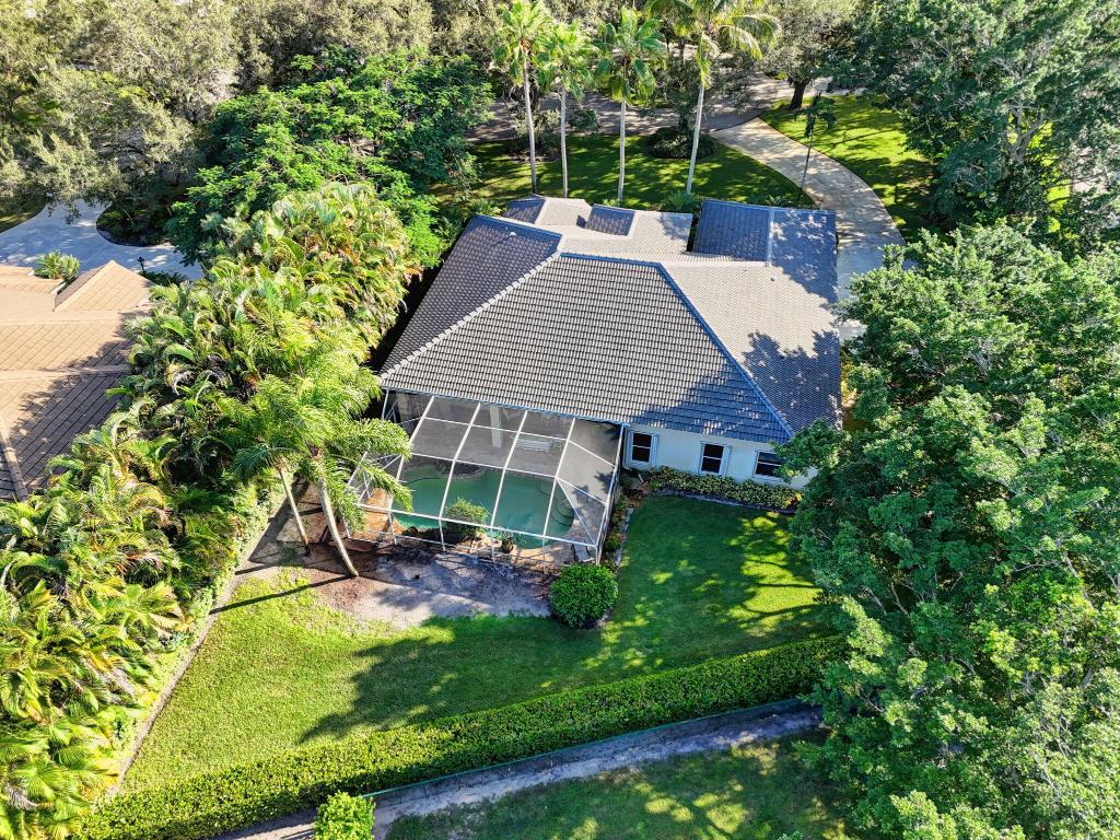 9923 SE Oak Tree Tequesta, FL 33469