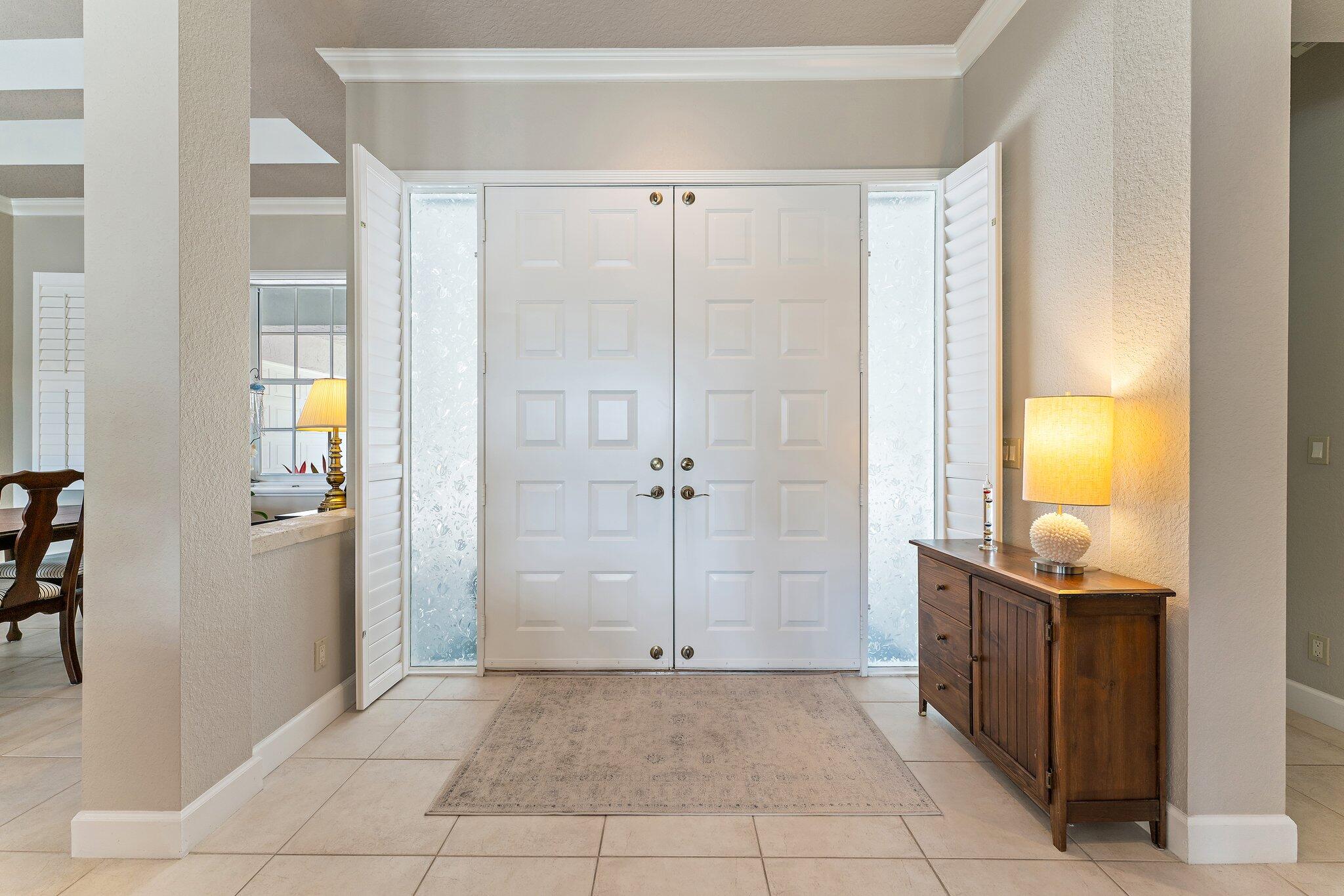 18440 SE Lakeside Jupiter, FL 33469