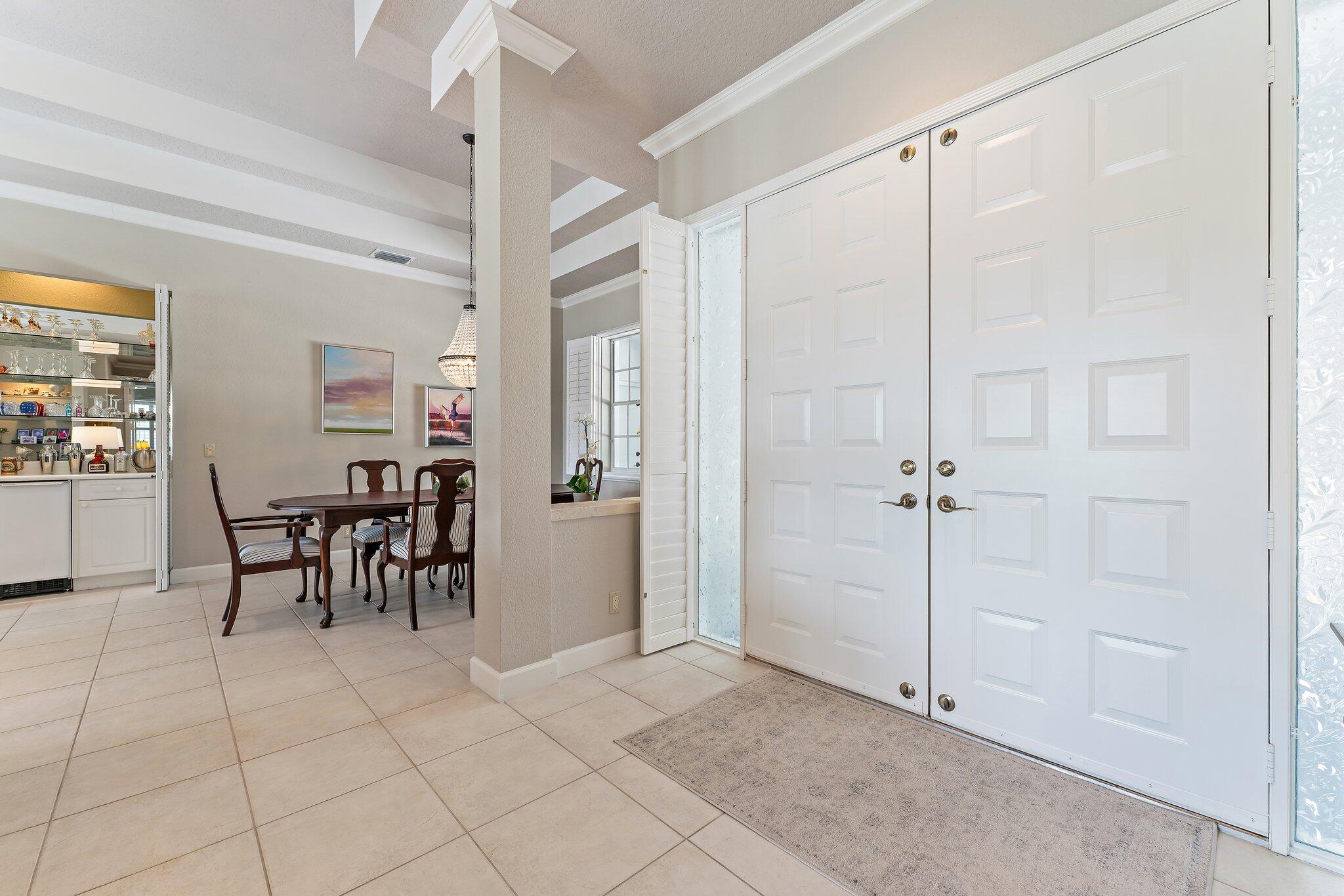 18440 SE Lakeside Jupiter, FL 33469